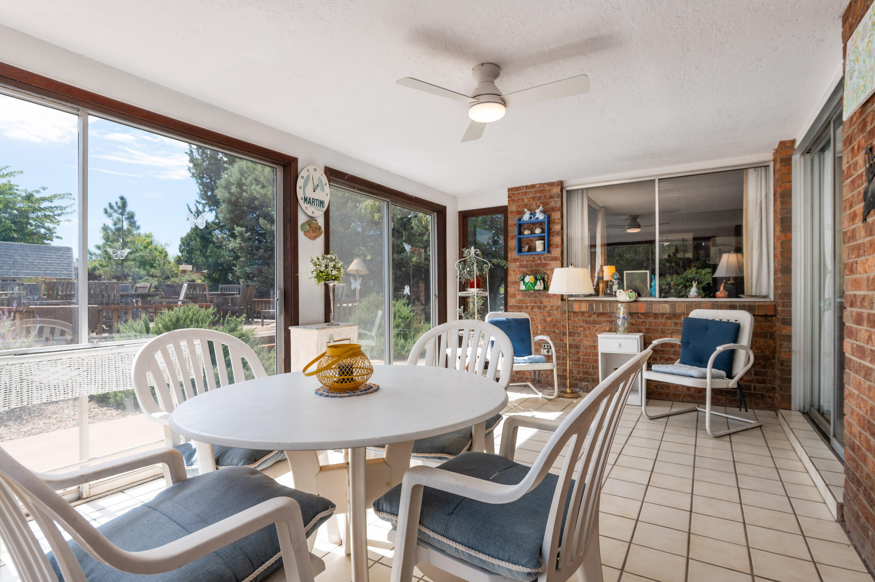 Photo 6 — 8508 Osuna Road NE