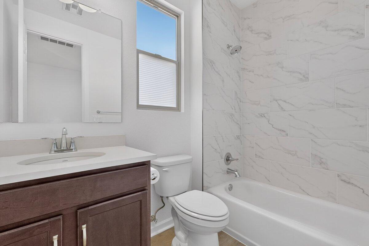 Photo 7 — 1354 Vallecito Court NW