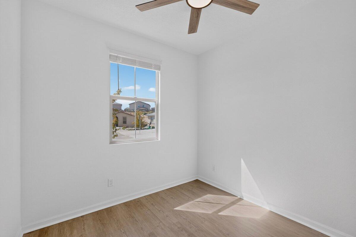 Photo 10 — 1354 Vallecito Court NW