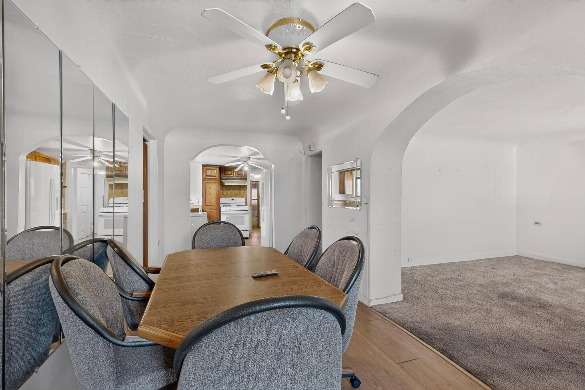 Photo 14 — 406 Smith Avenue SE