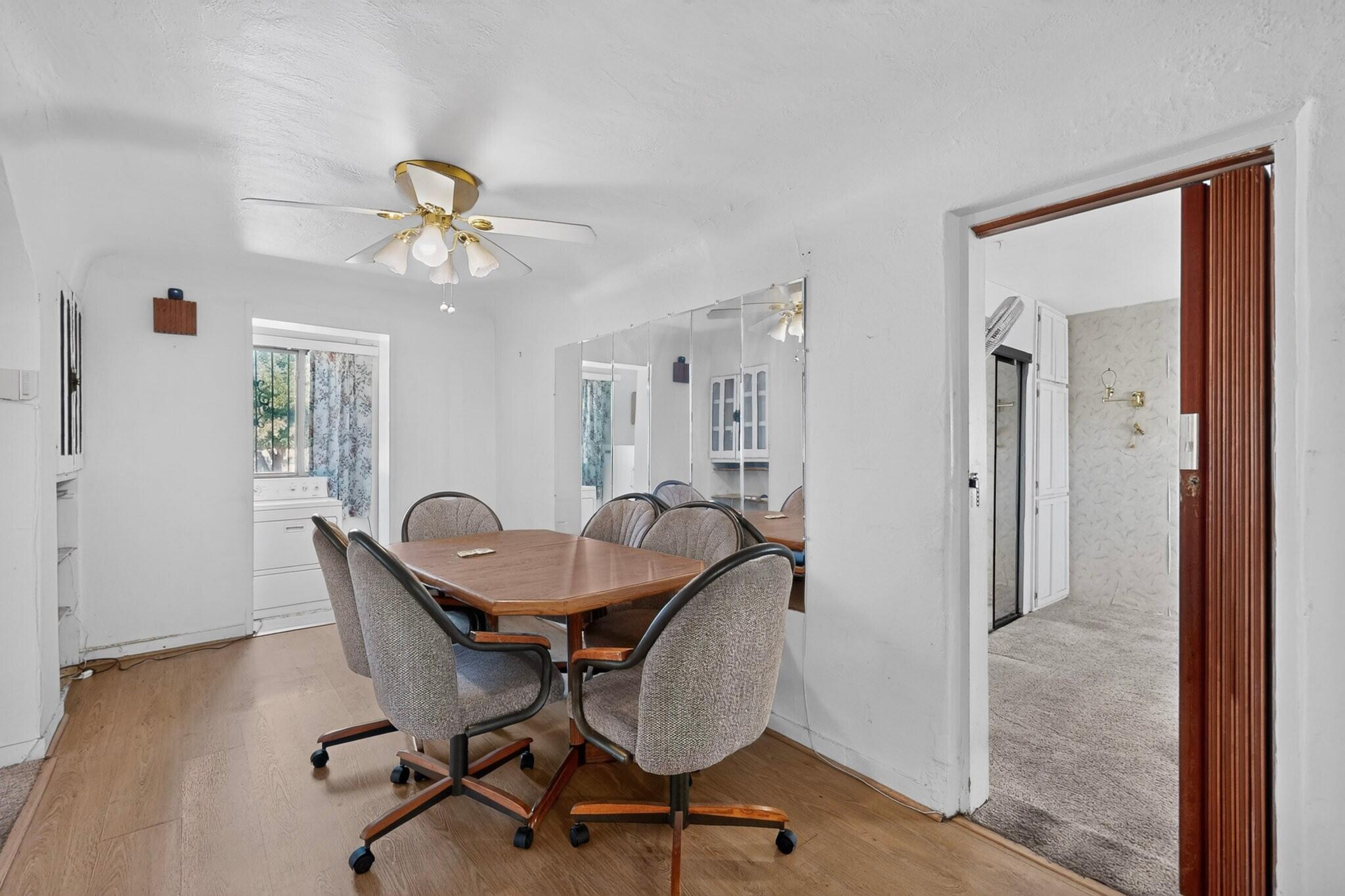 Photo 16 — 406 Smith Avenue SE