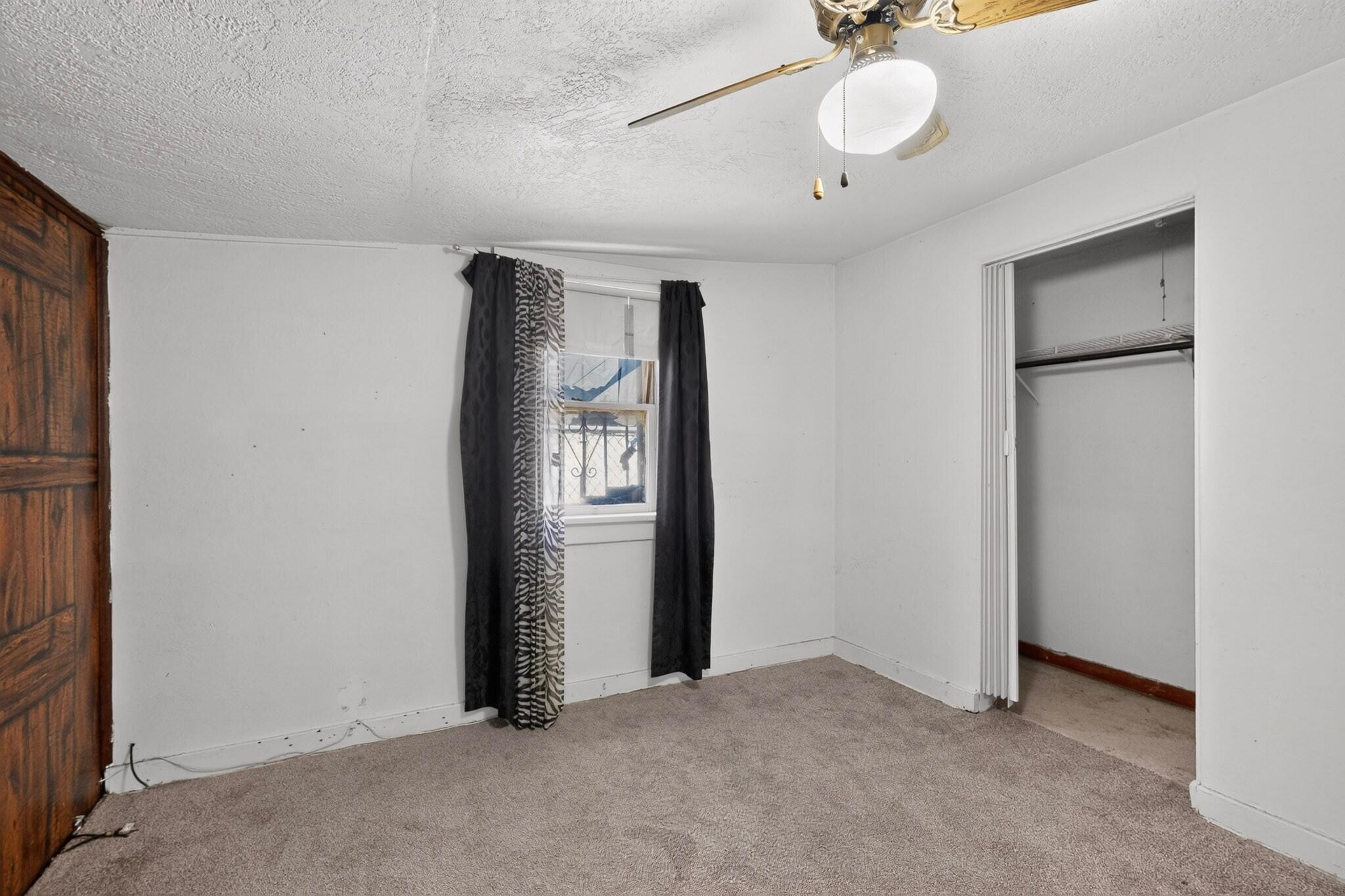 Photo 19 — 406 Smith Avenue SE