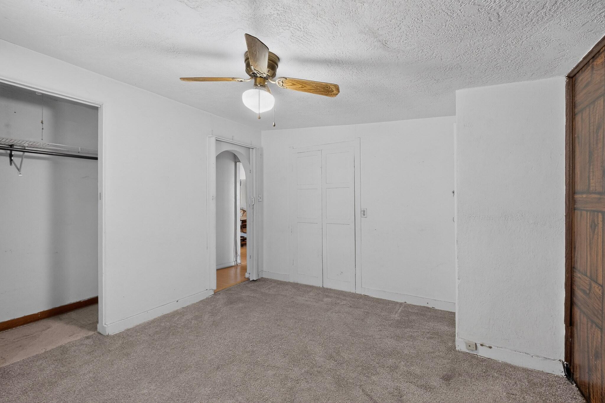 Photo 20 — 406 Smith Avenue SE