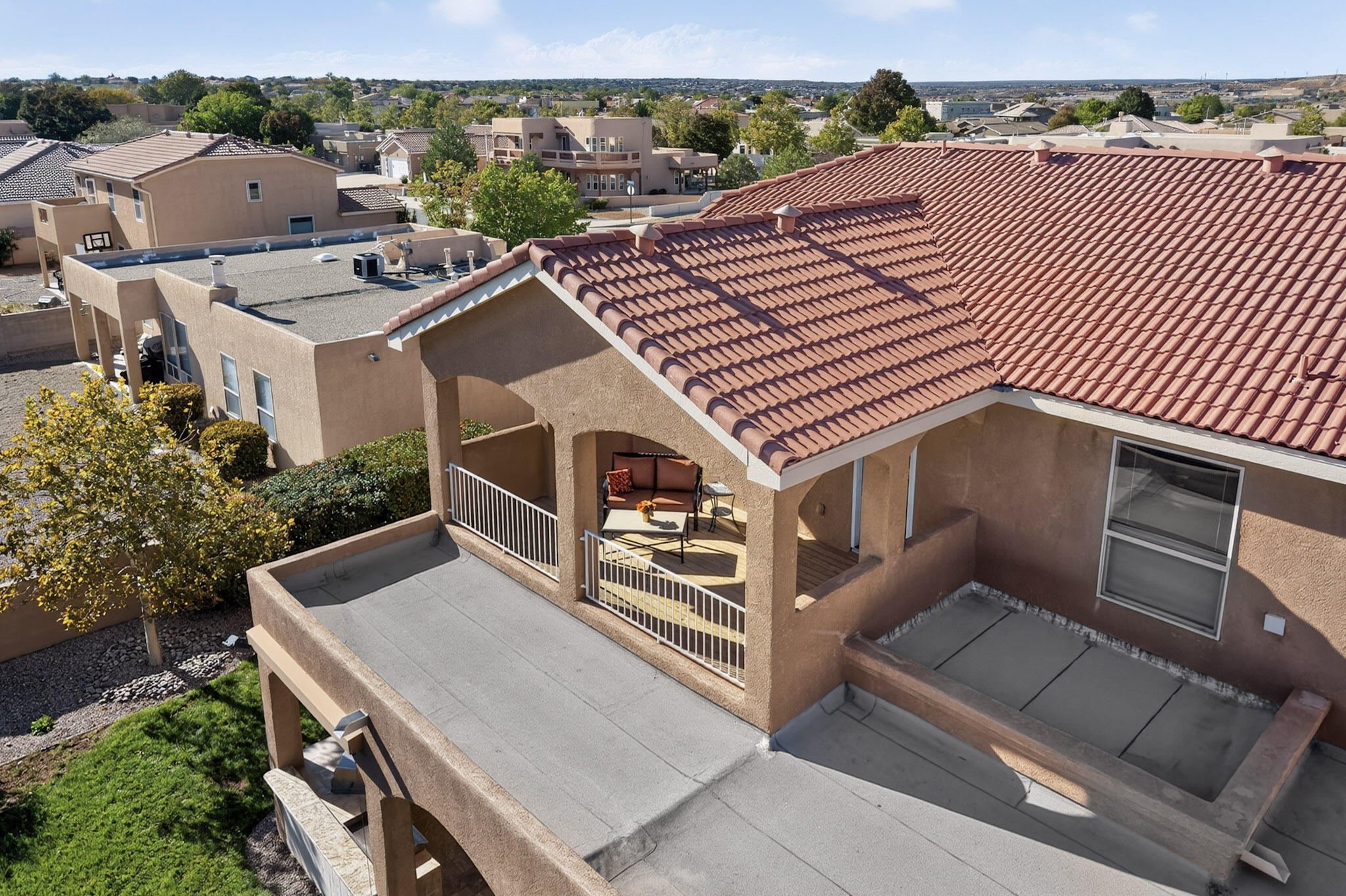 Photo 4 — 3805 Bay Hill Loop SE