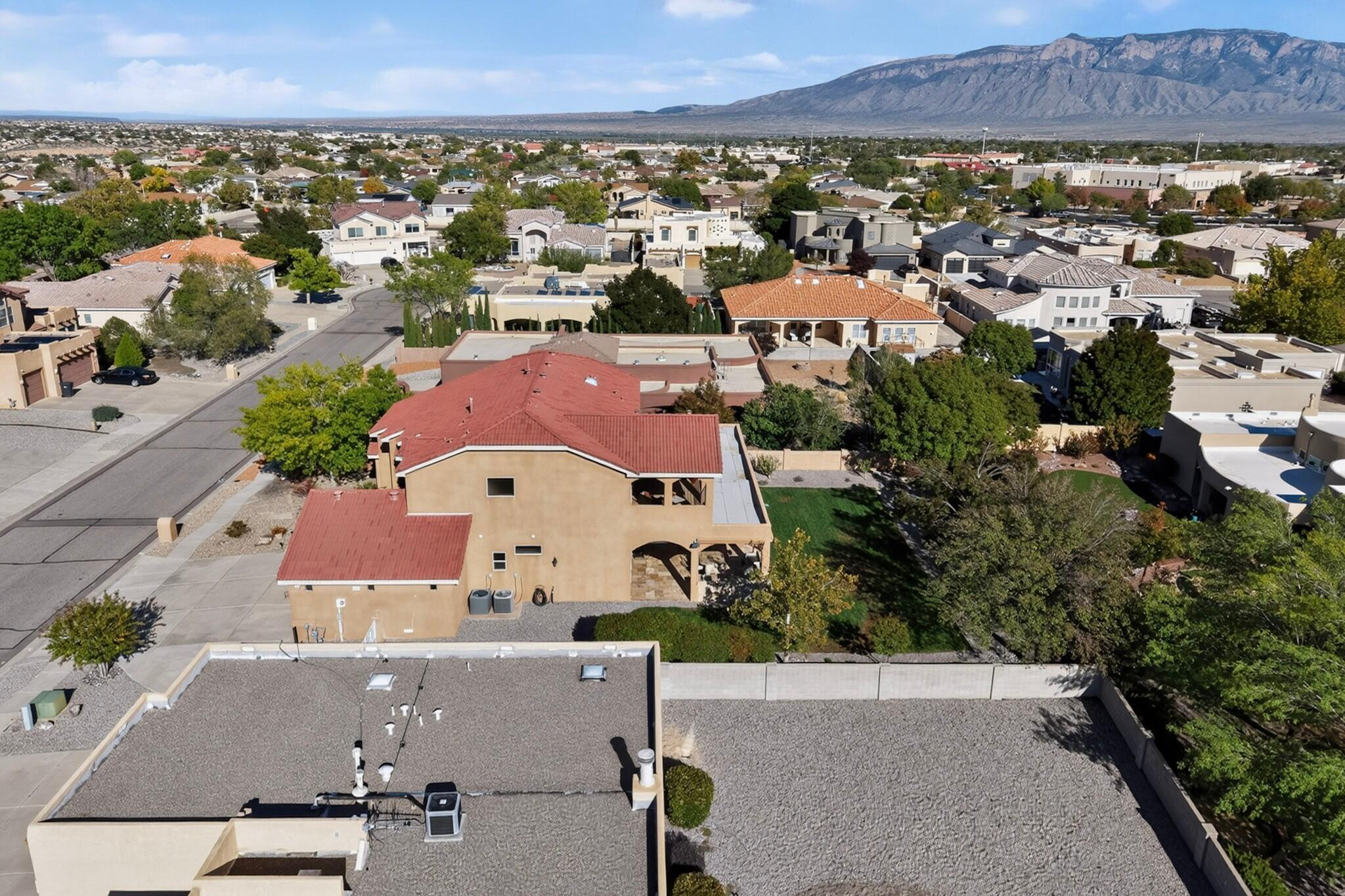 Photo 3 — 3805 Bay Hill Loop SE