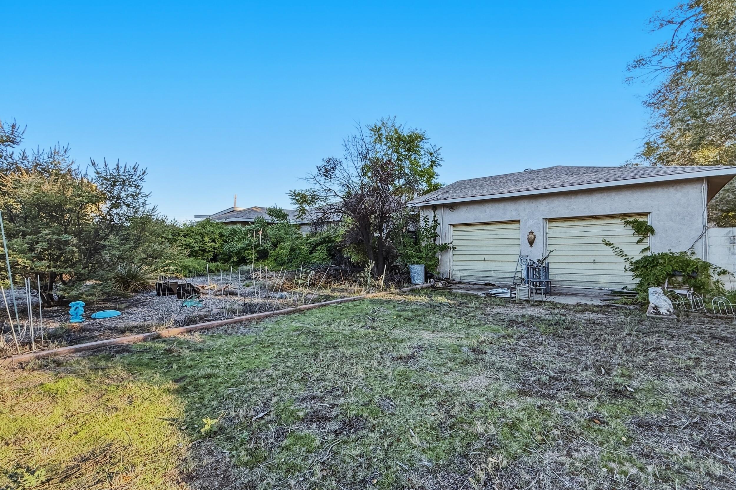 Photo 3 — 2235 Bosque Farms Boulevard