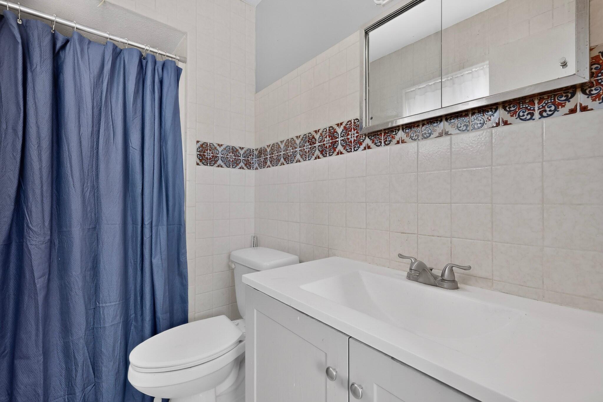 Photo 3 — 10125 Furman Court NW