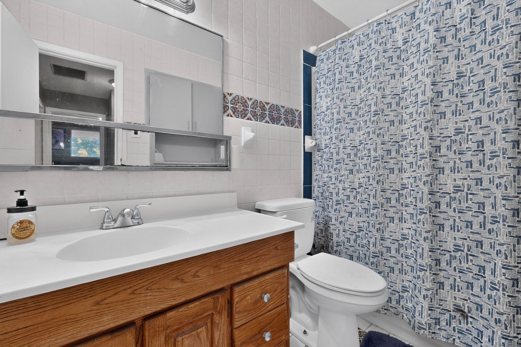 Photo 9 — 10125 Furman Court NW