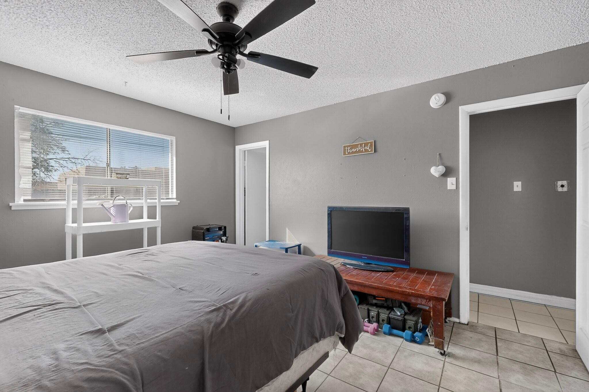 Photo 13 — 10125 Furman Court NW