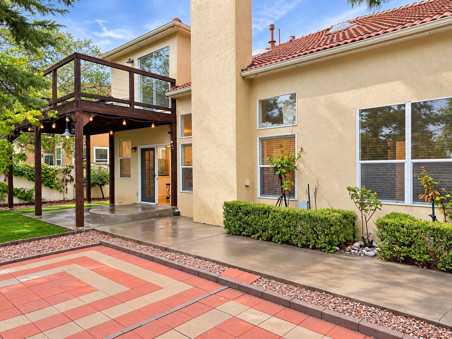 Photo 9 — 6315 Elk Horn Drive NE