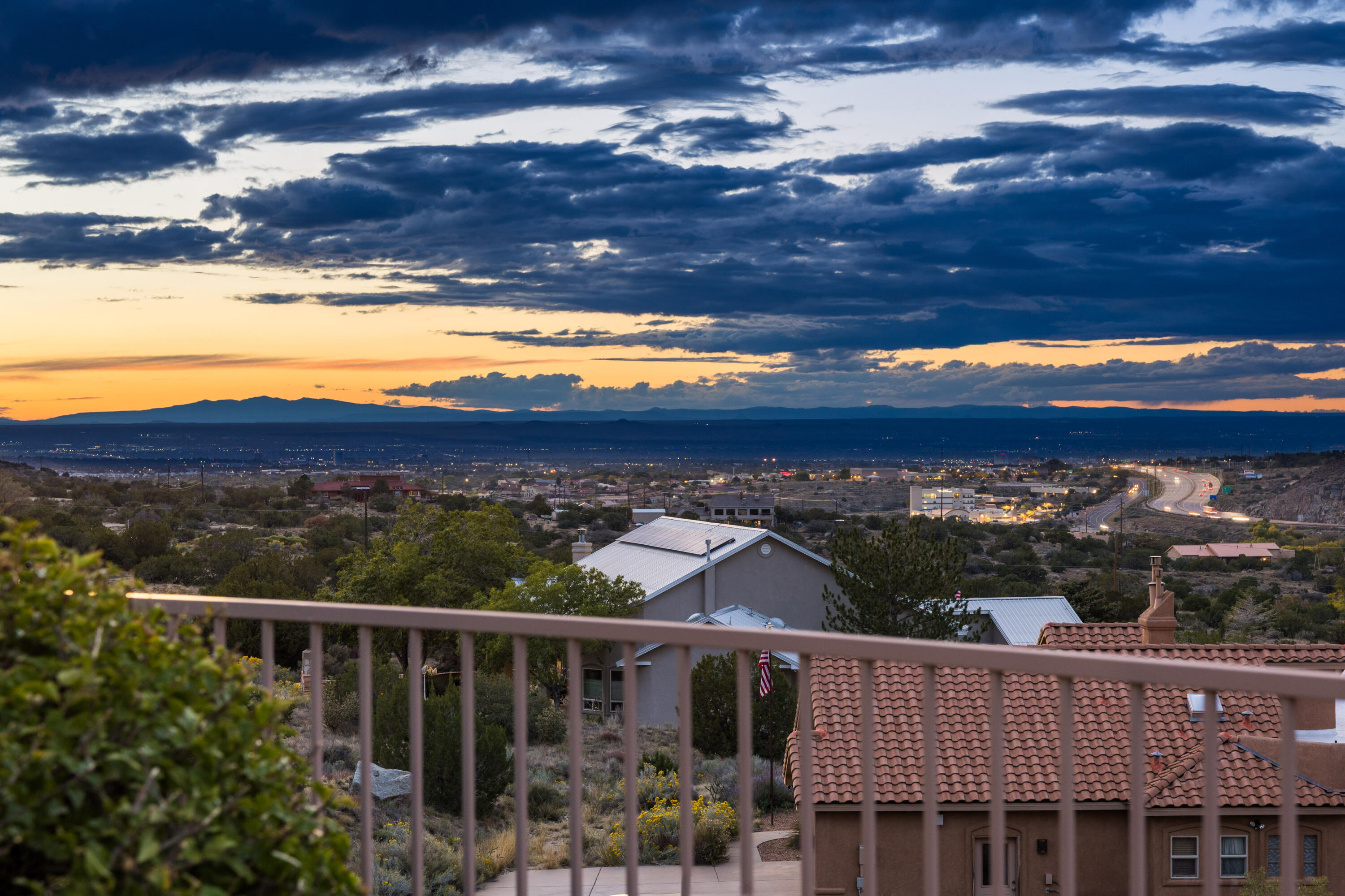 Photo 18 — 26 Desert Sky Road SE