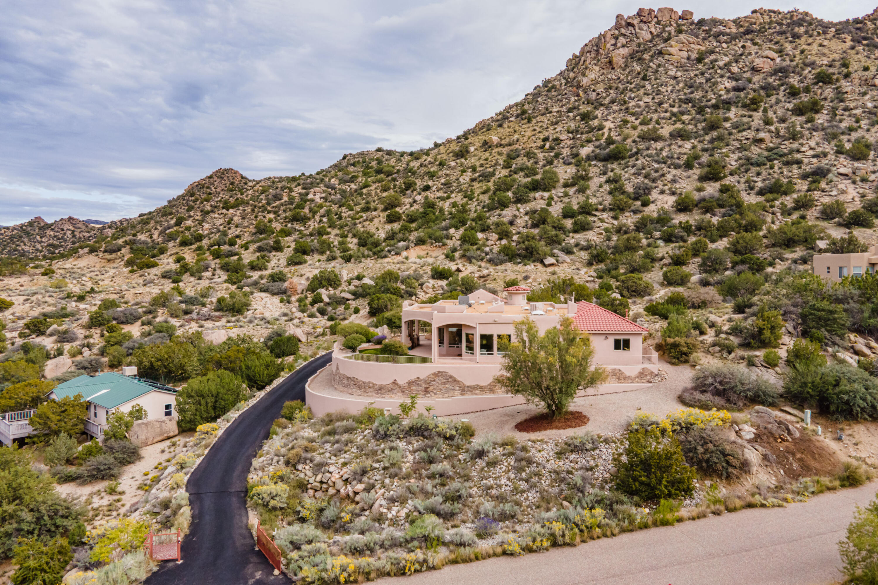Photo 7 — 26 Desert Sky Road SE