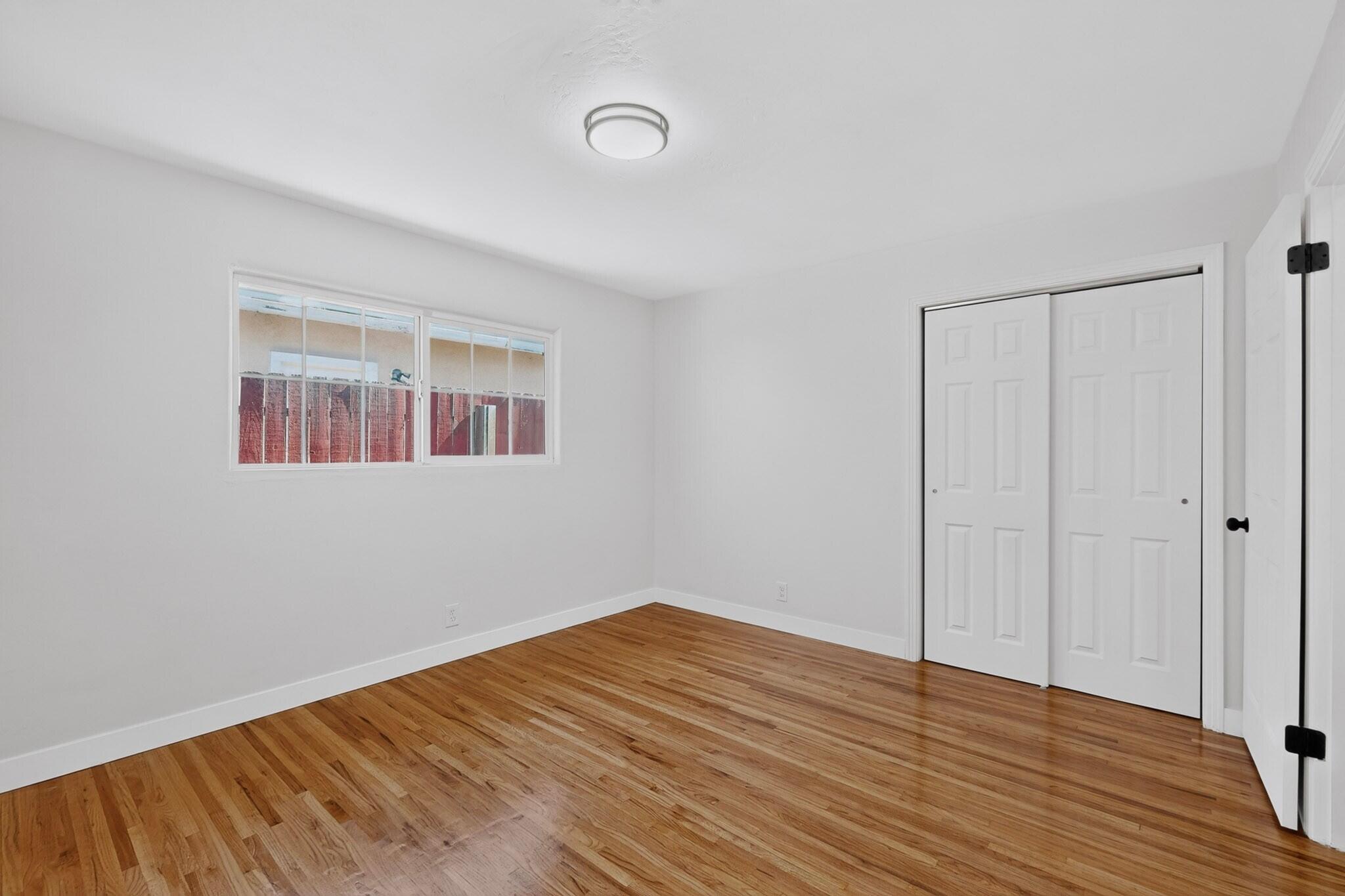 Photo 7 — 4016 Ponderosa Avenue NE
