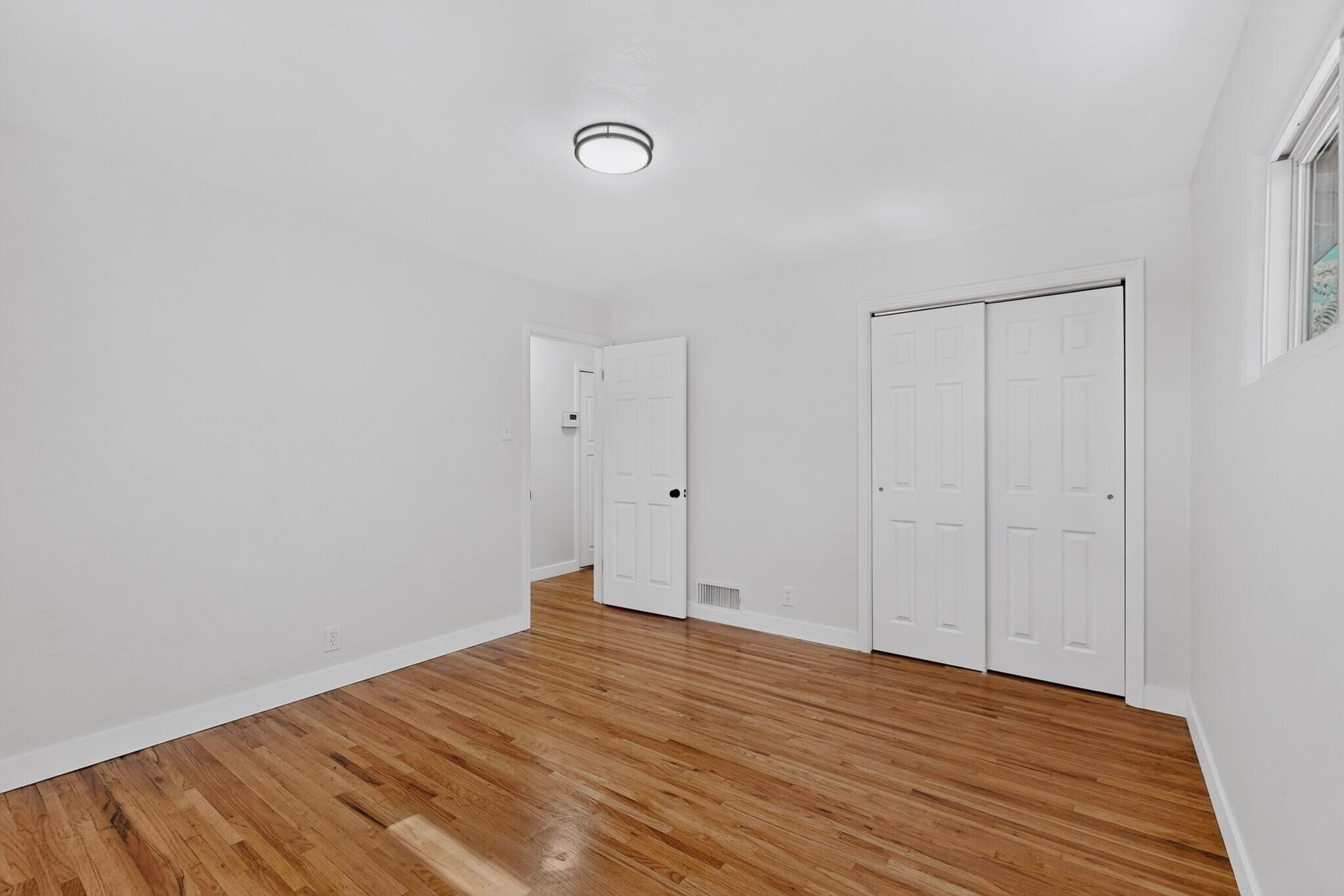 Photo 14 — 4016 Ponderosa Avenue NE