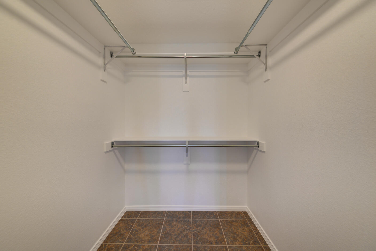 Photo 18 — 11012 Opalo Drive NW