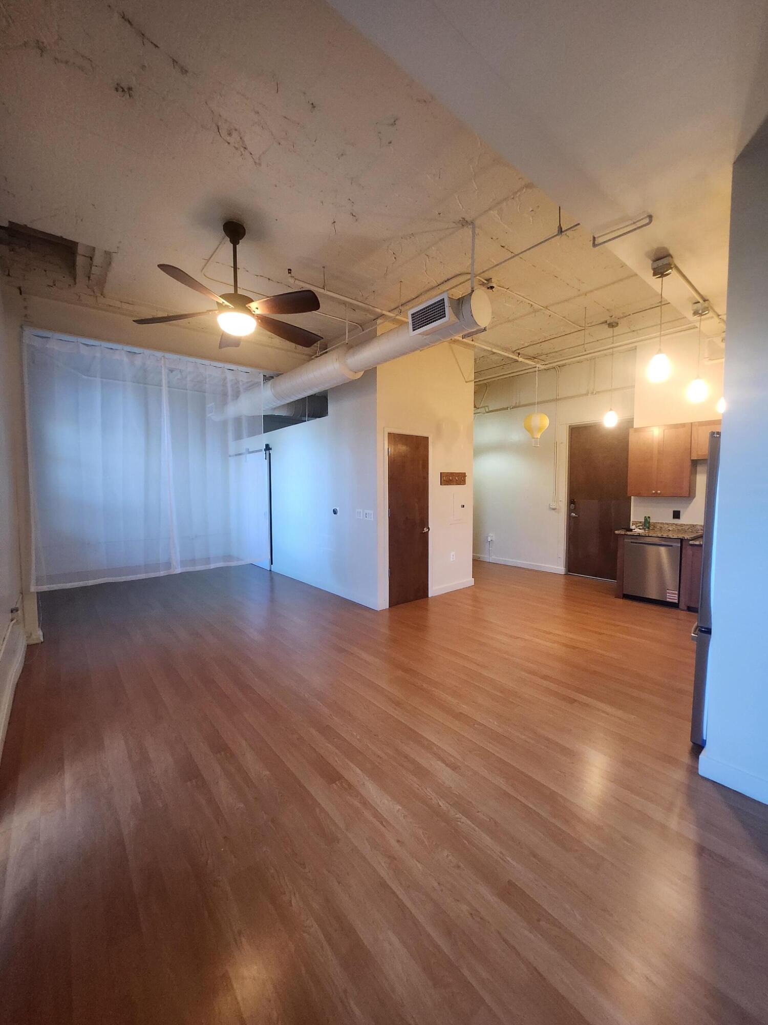 Photo 3 — 1503 Central Avenue NW # D105