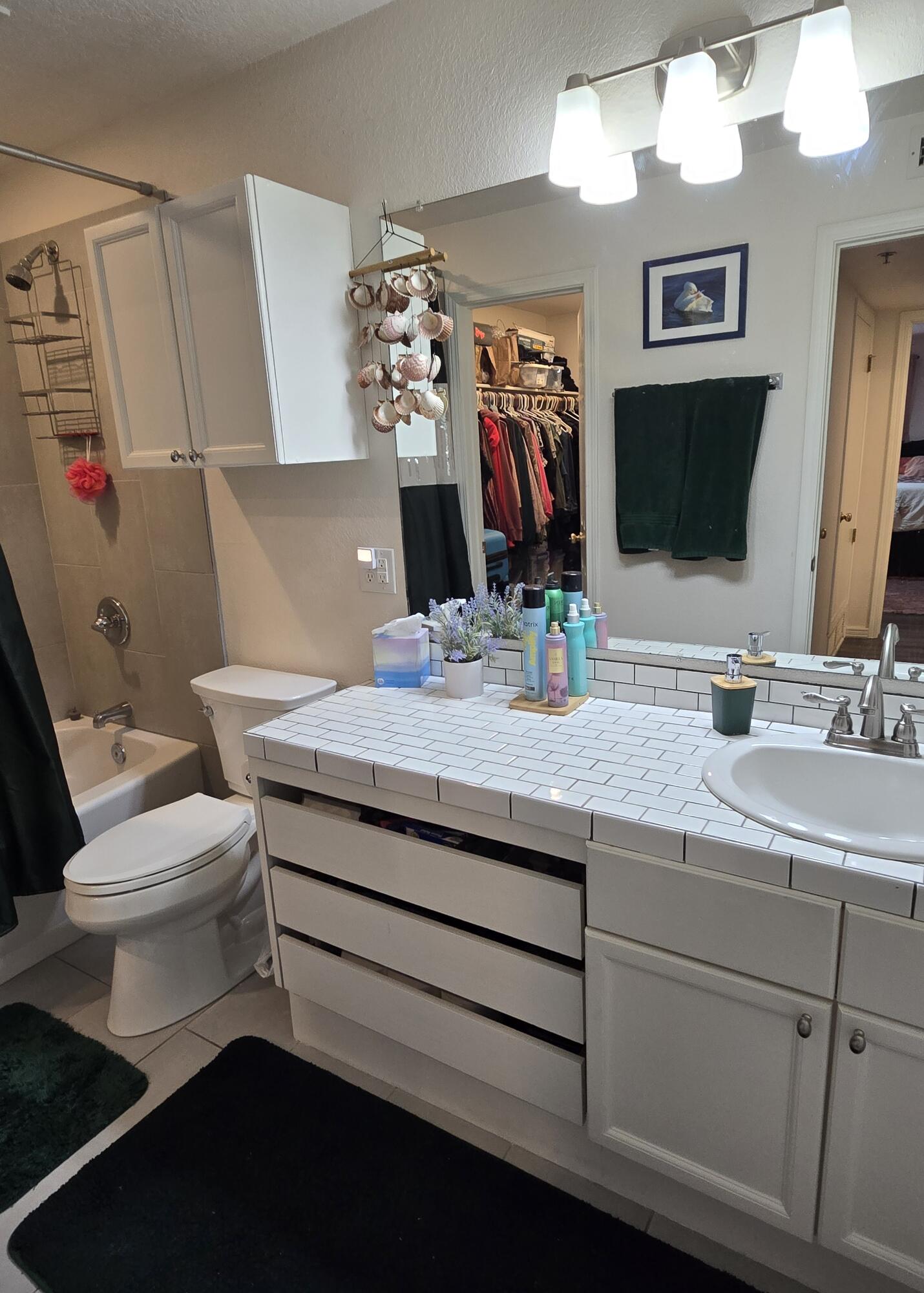 Photo 8 — 3829 Montgomery Boulevard NE 323