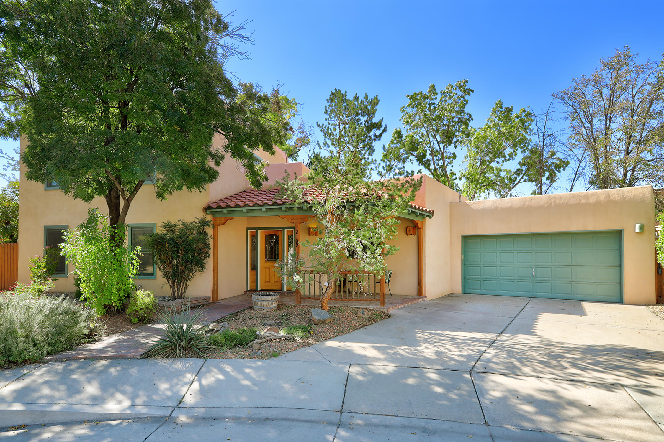 2109 Ryan Place NW, Albuquerque, NM 87107