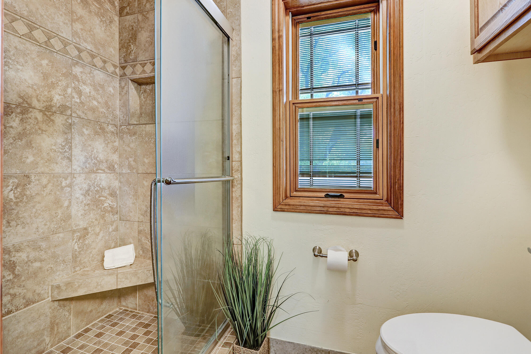 Photo 10 — 2109 Ryan Place NW