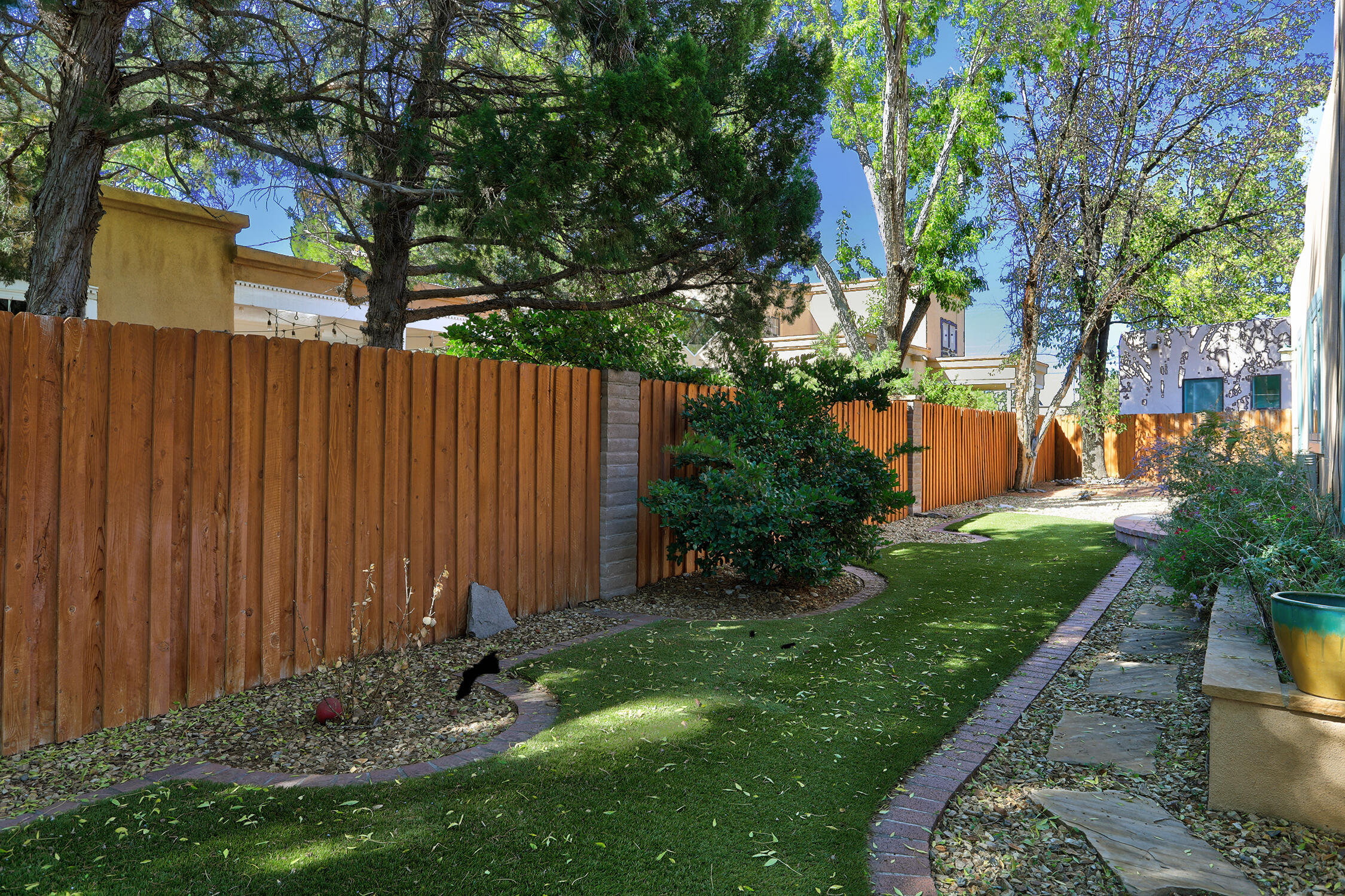 Photo 14 — 2109 Ryan Place NW