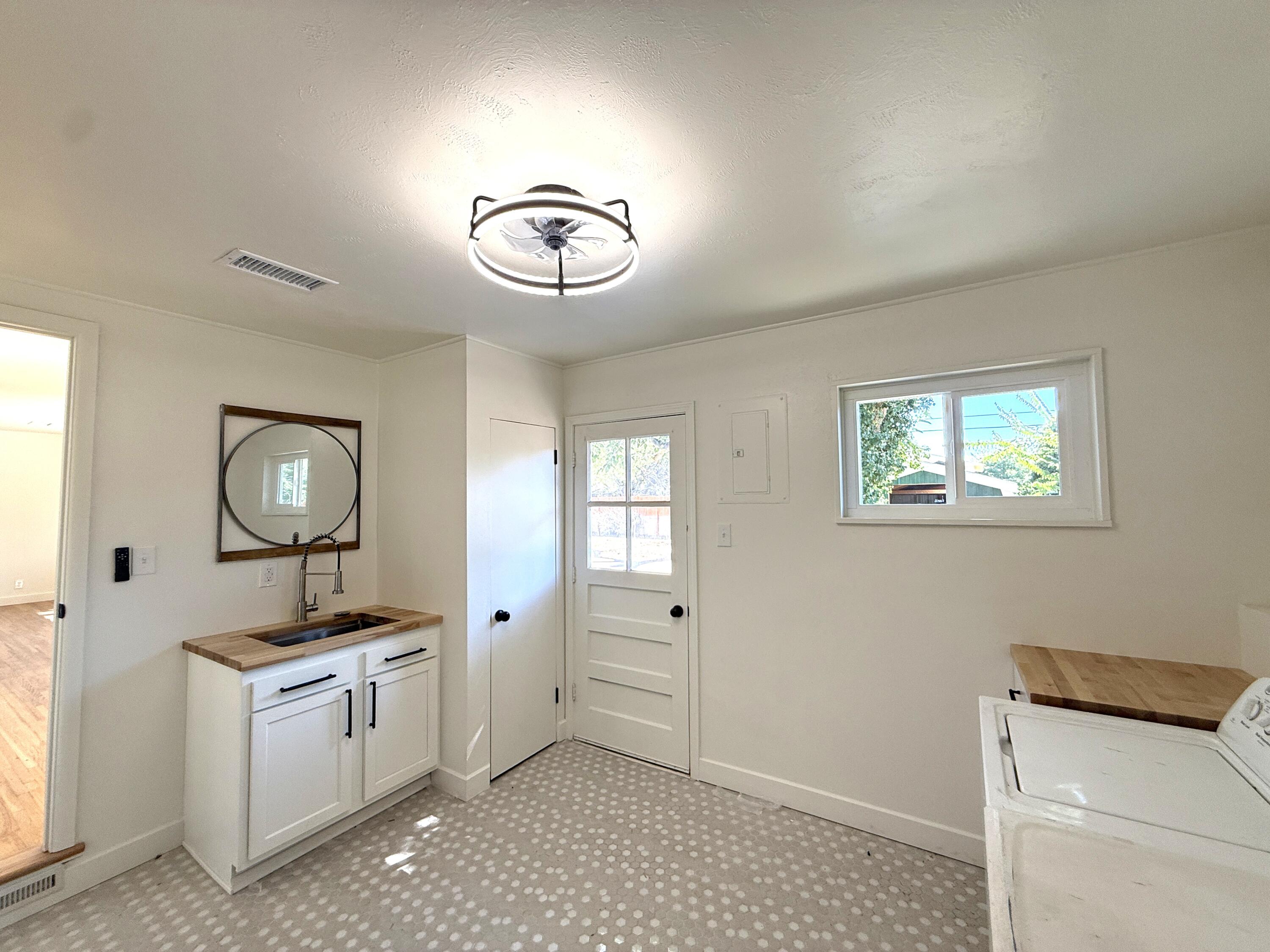 Photo 3 — 6404 Rogers Avenue NE