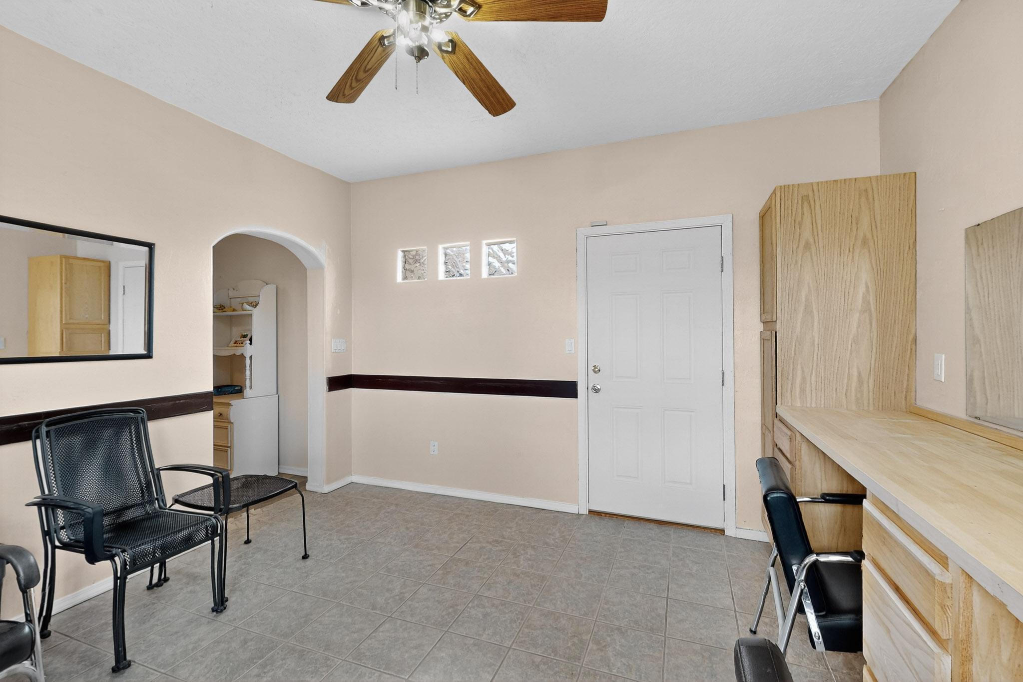 Photo 13 — 4013 Huron Drive NE