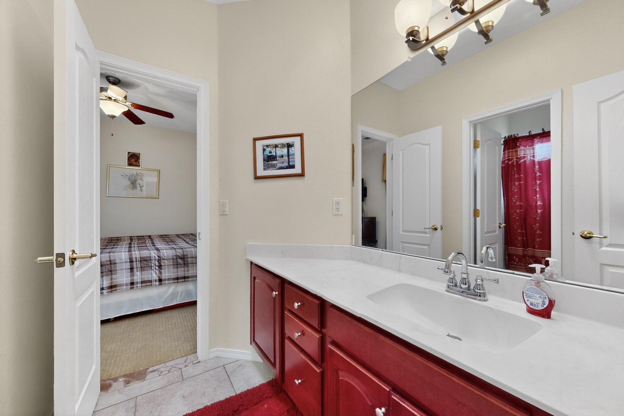 Photo 15 — 4013 Huron Drive NE