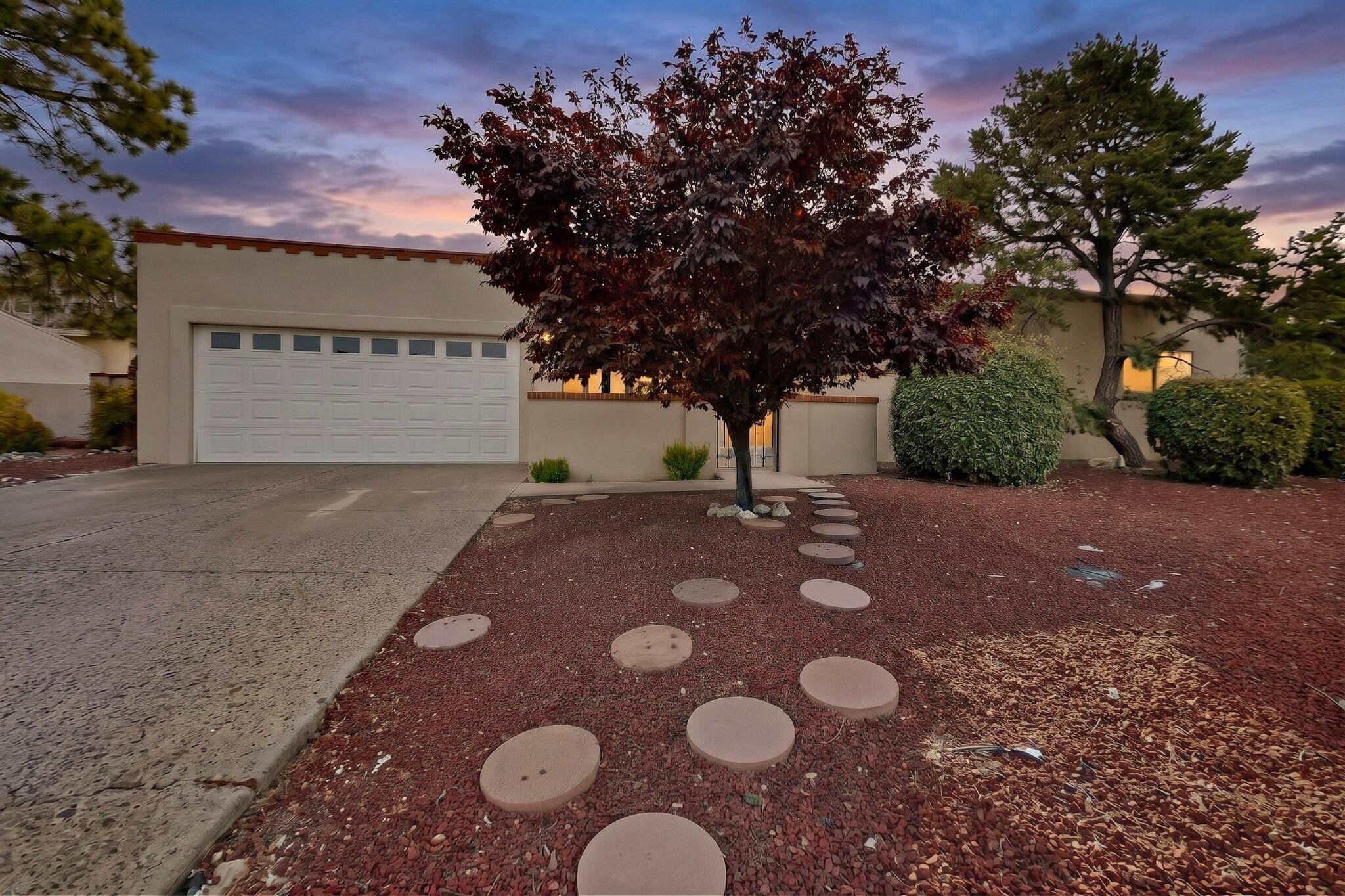 3016 El Marta Court NE, Albuquerque, NM 87111
