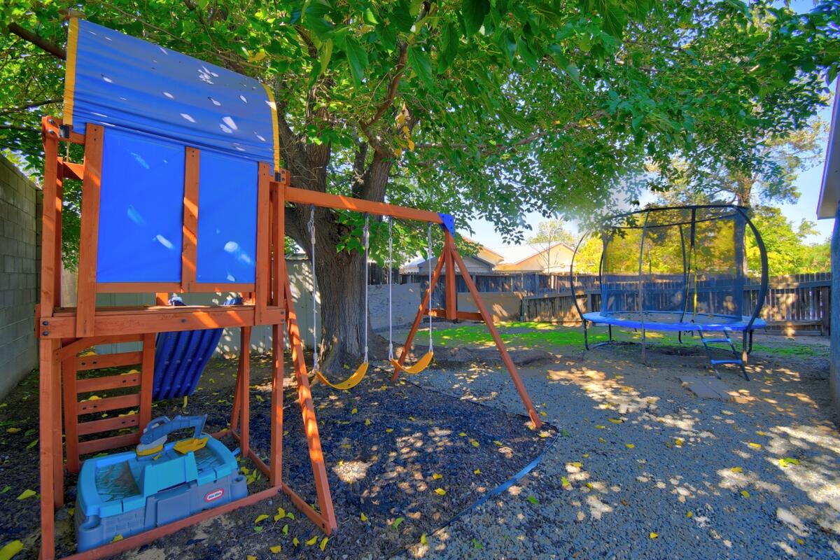 Photo 2 — 8132 Monterey East Avenue NE