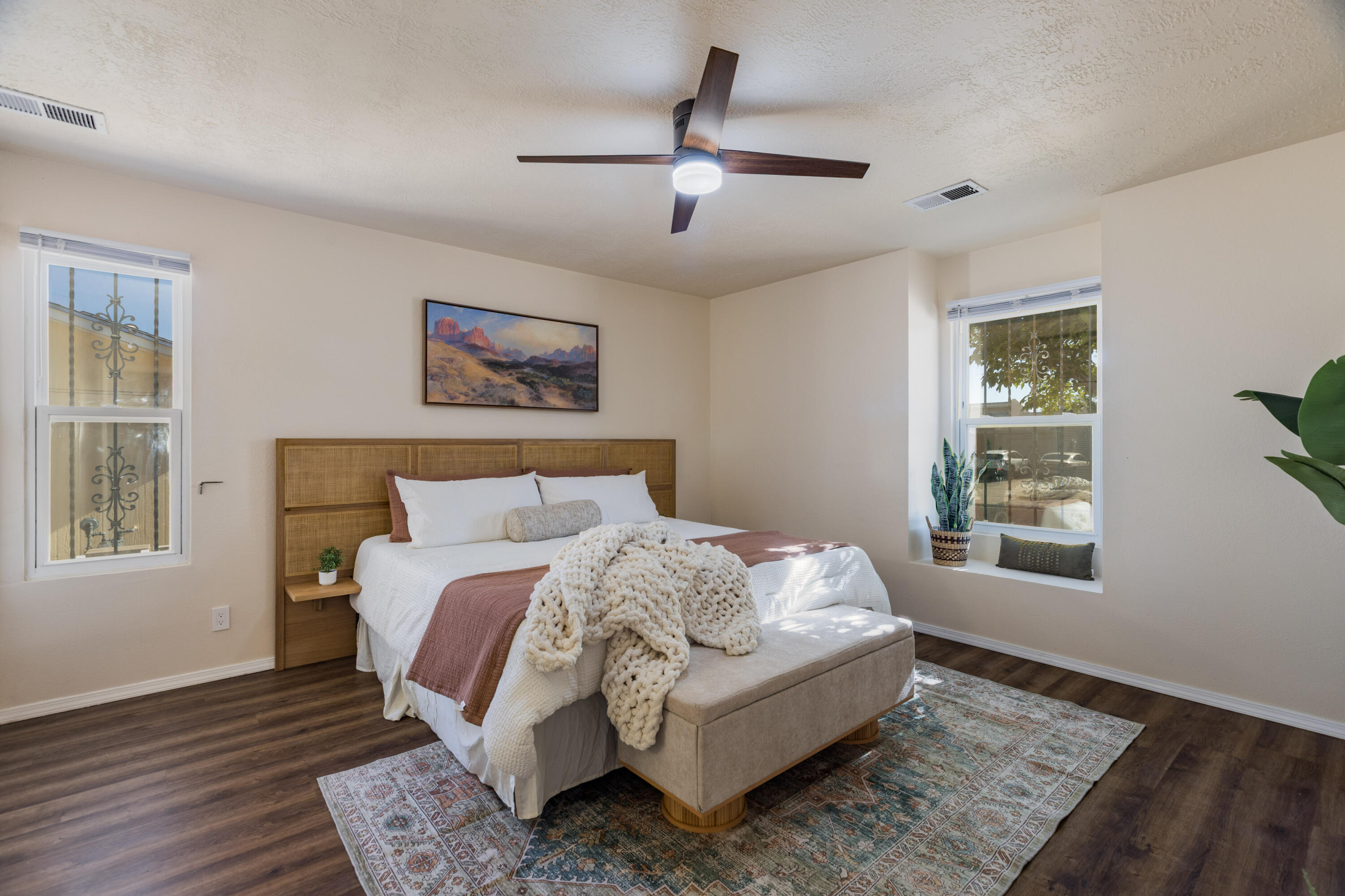 Photo 14 — 432 Stallion Road SE