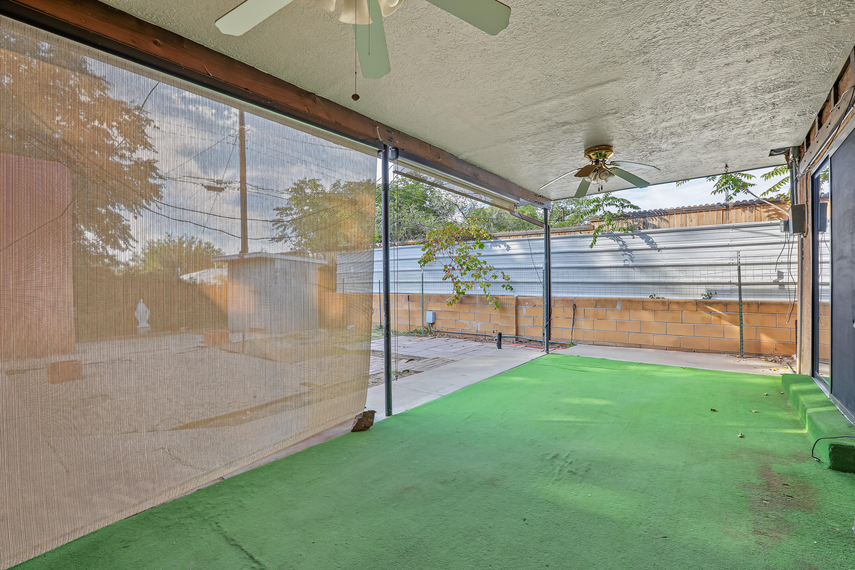 Photo 11 — 1413 Altez Street NE