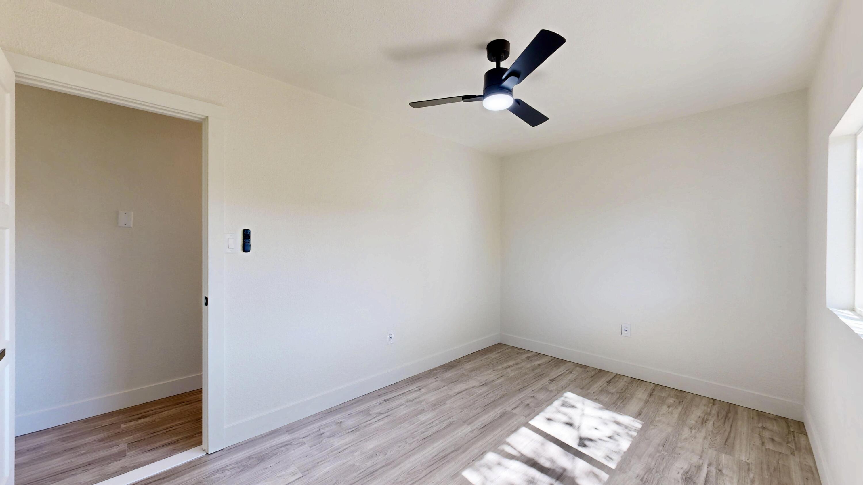 Photo 17 — 2619 Morningside Drive NE