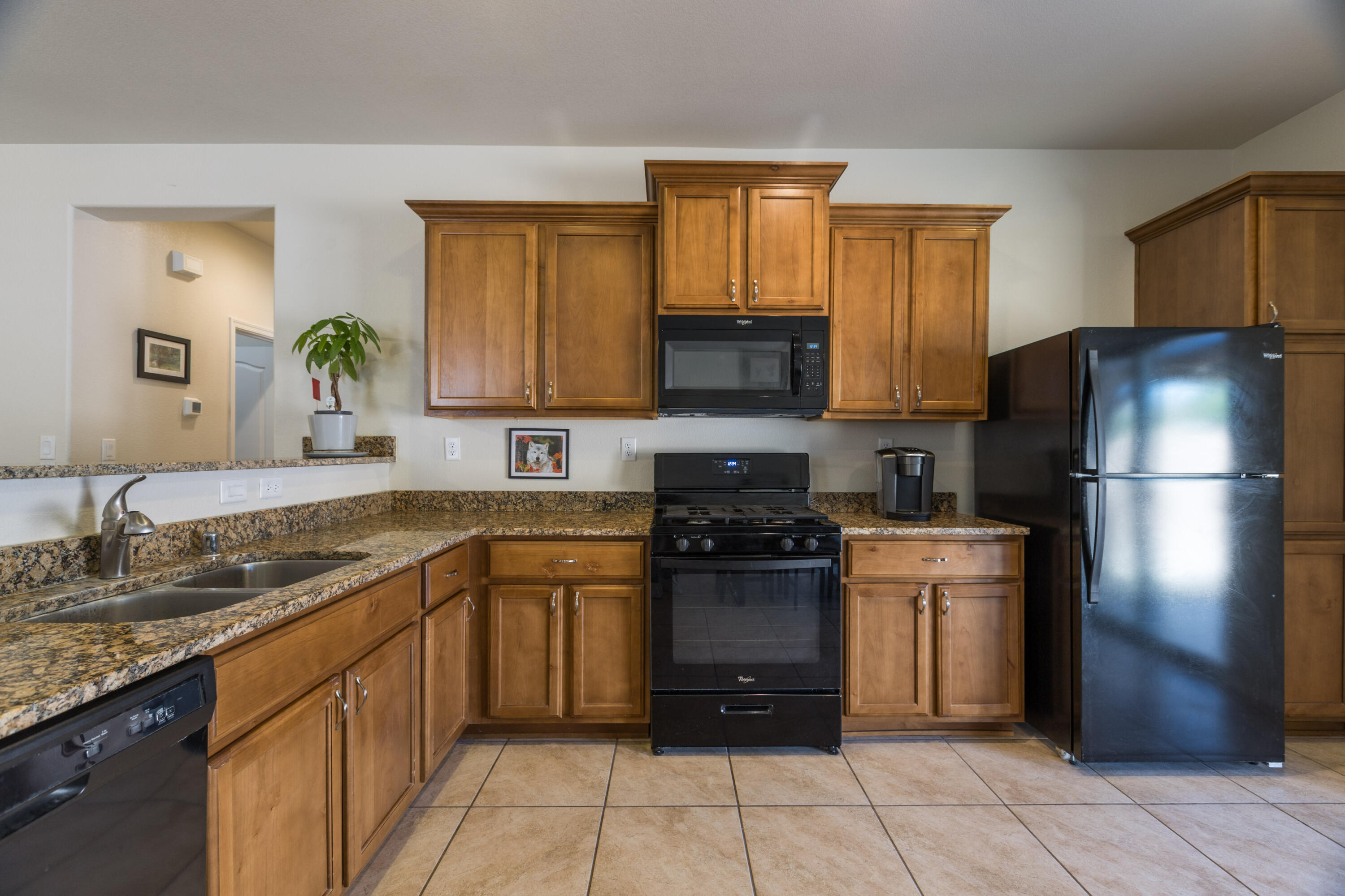 Photo 8 — 10919 Topacio Street NW