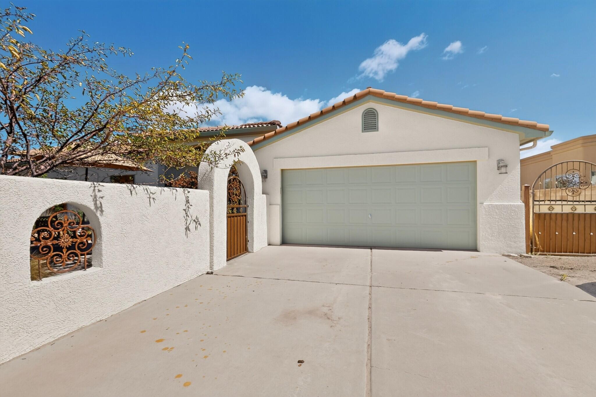 416 7th Street NE, Rio Rancho, NM 87124
