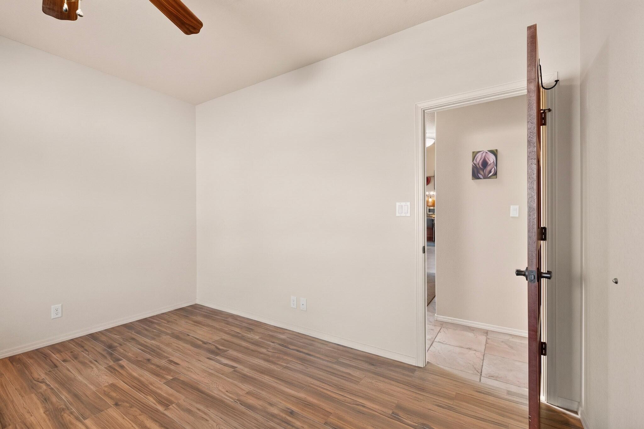 Photo 8 — 416 7th Street NE