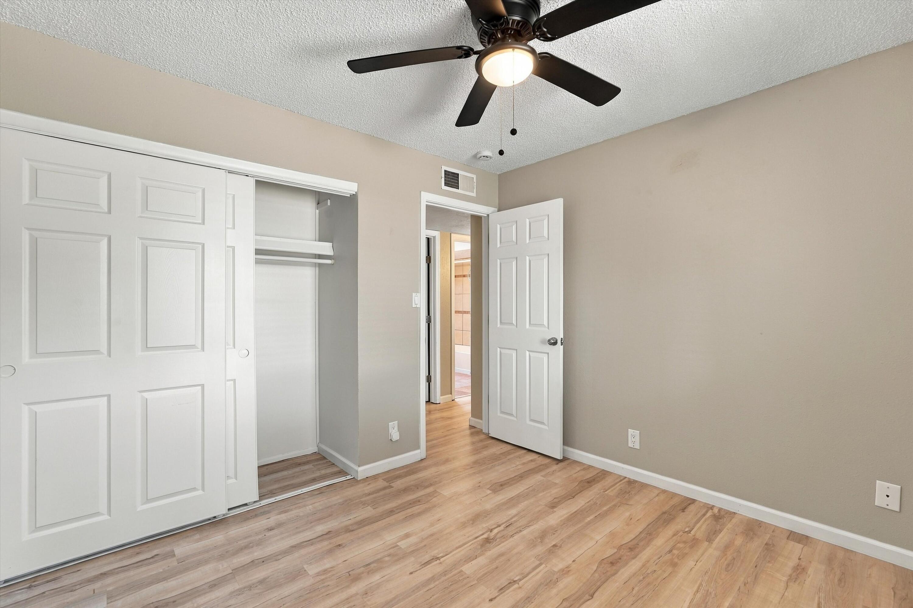 Photo 19 — 1212 Willys Knight Drive NE