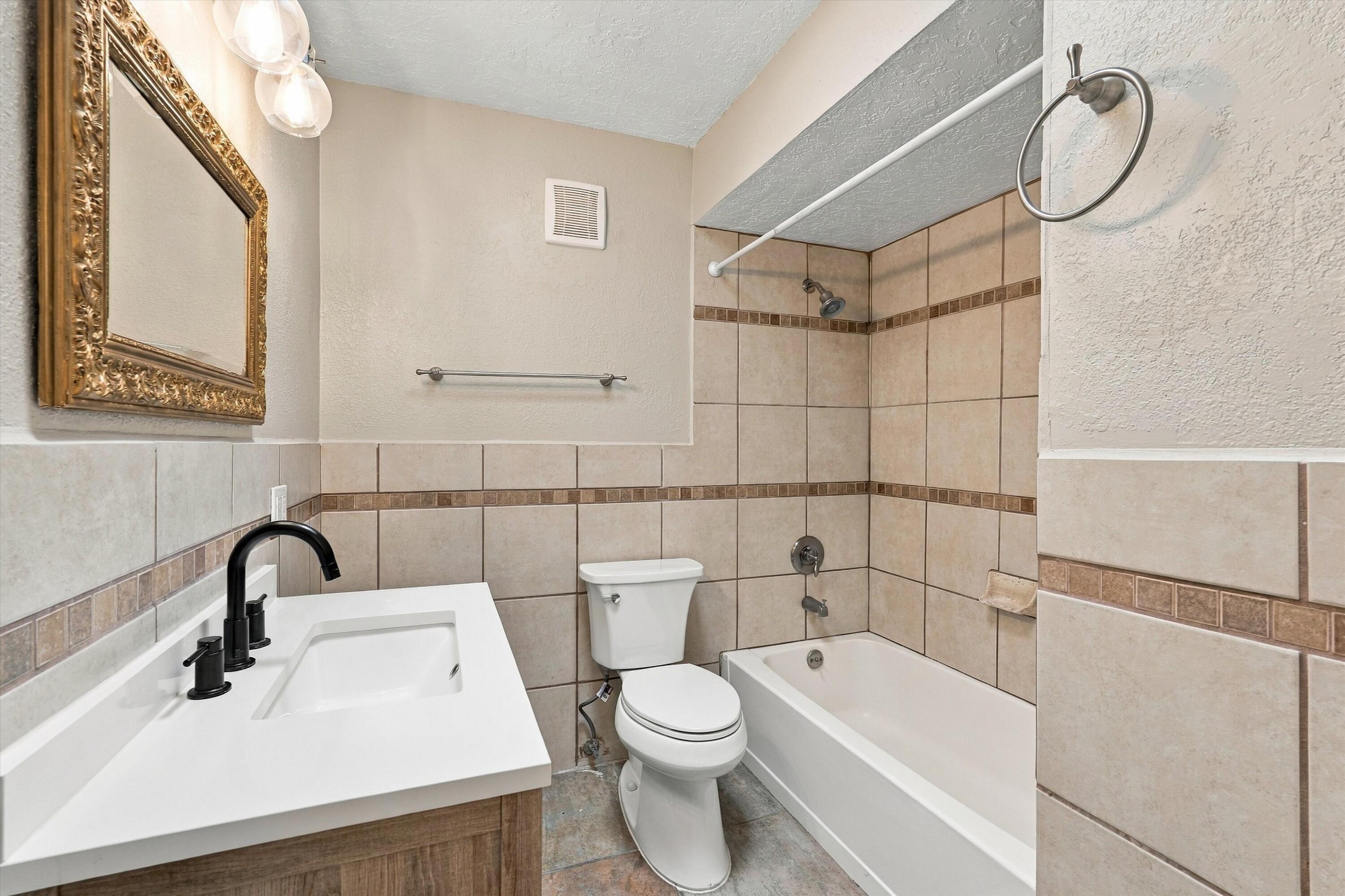 Photo 20 — 1212 Willys Knight Drive NE