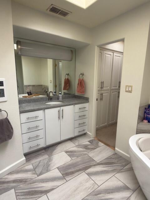 Photo 12 — 5536 Overlook Drive NE
