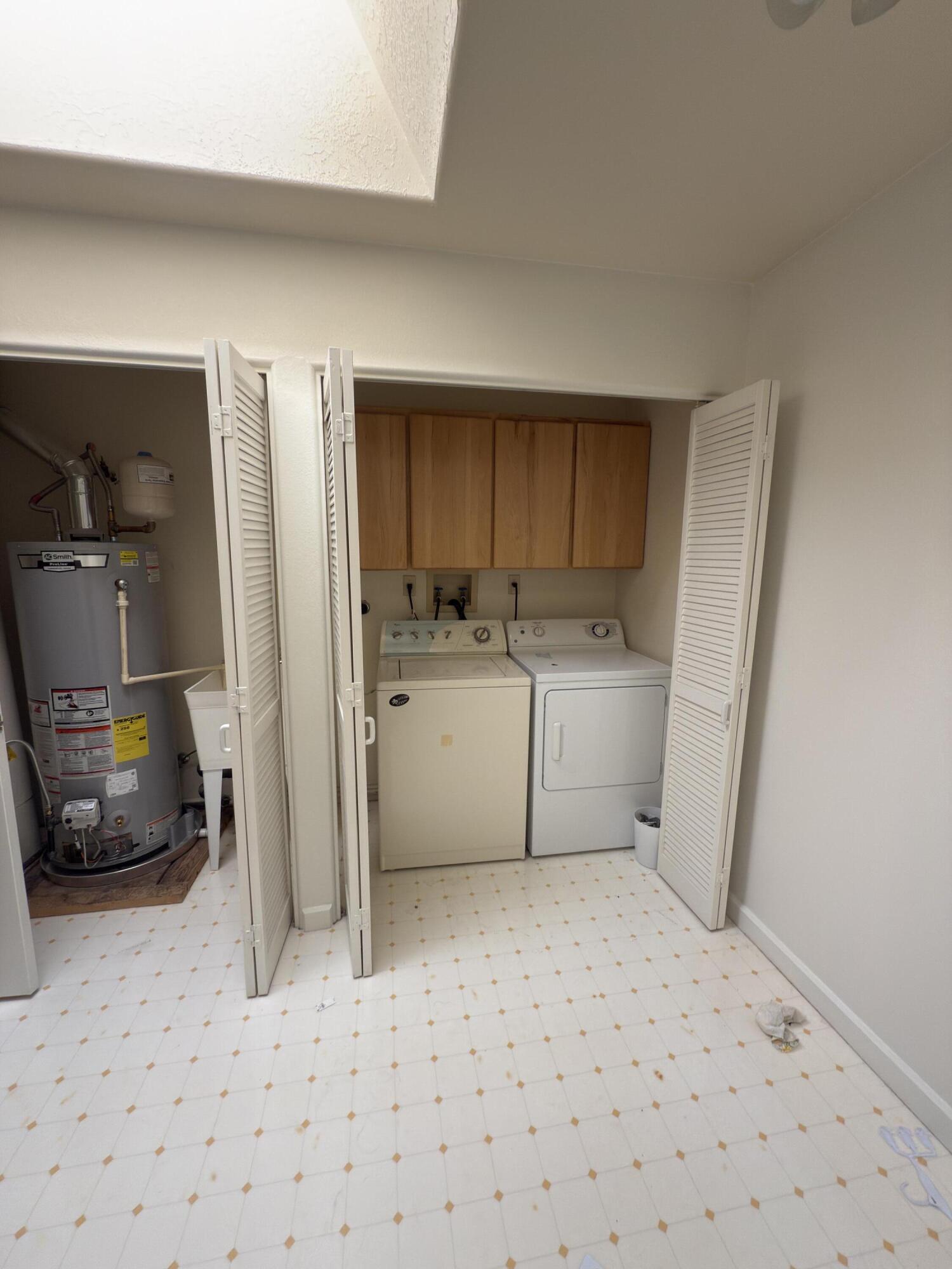 Photo 11 — 5536 Overlook Drive NE