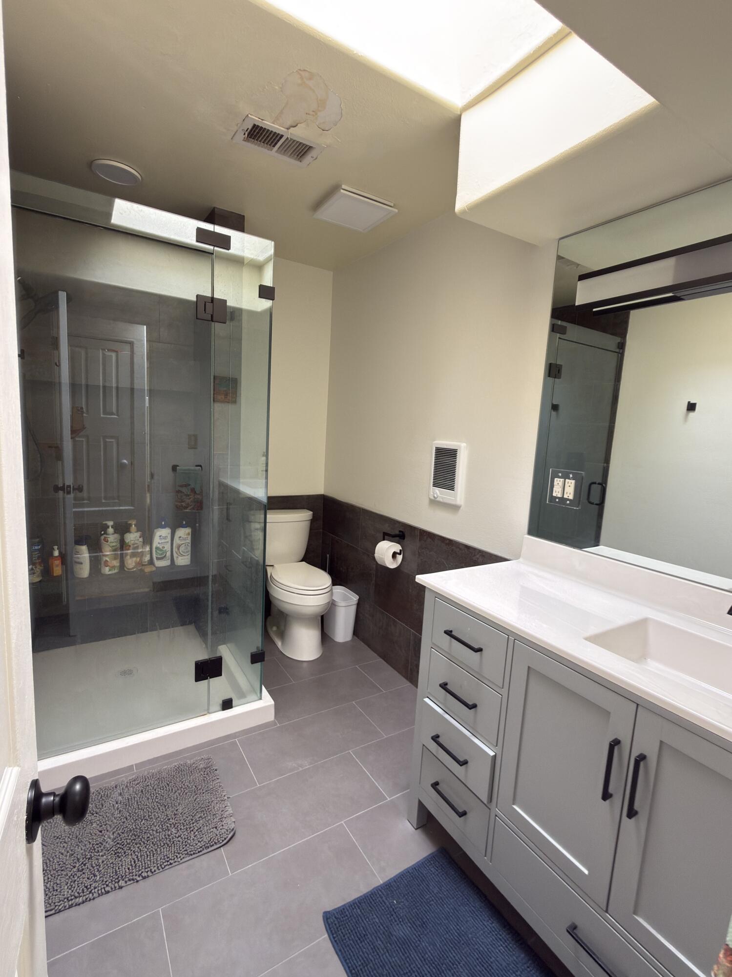 Photo 5 — 5536 Overlook Drive NE