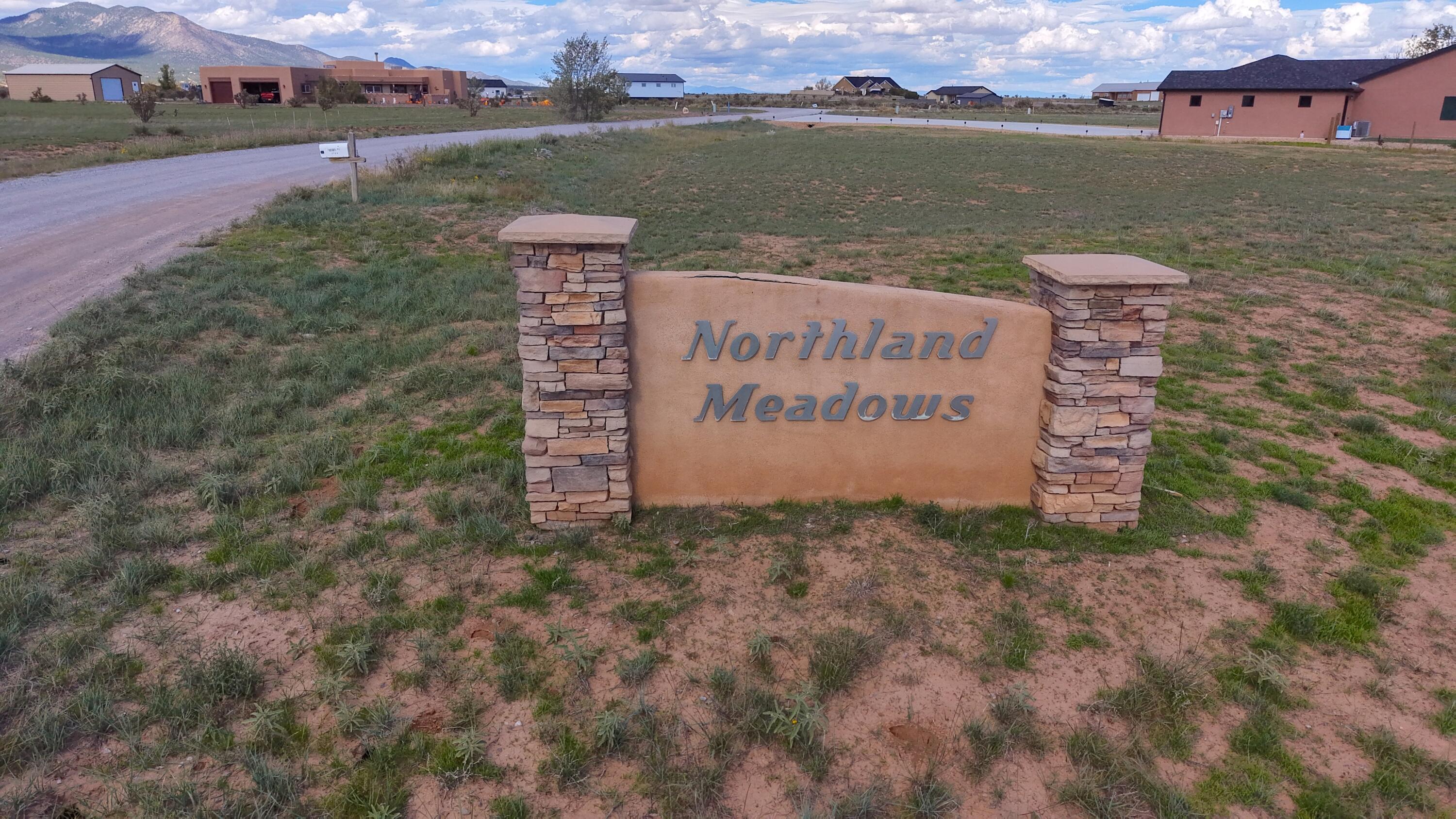 Photo 13 — 62 Northland Meadows Drive
