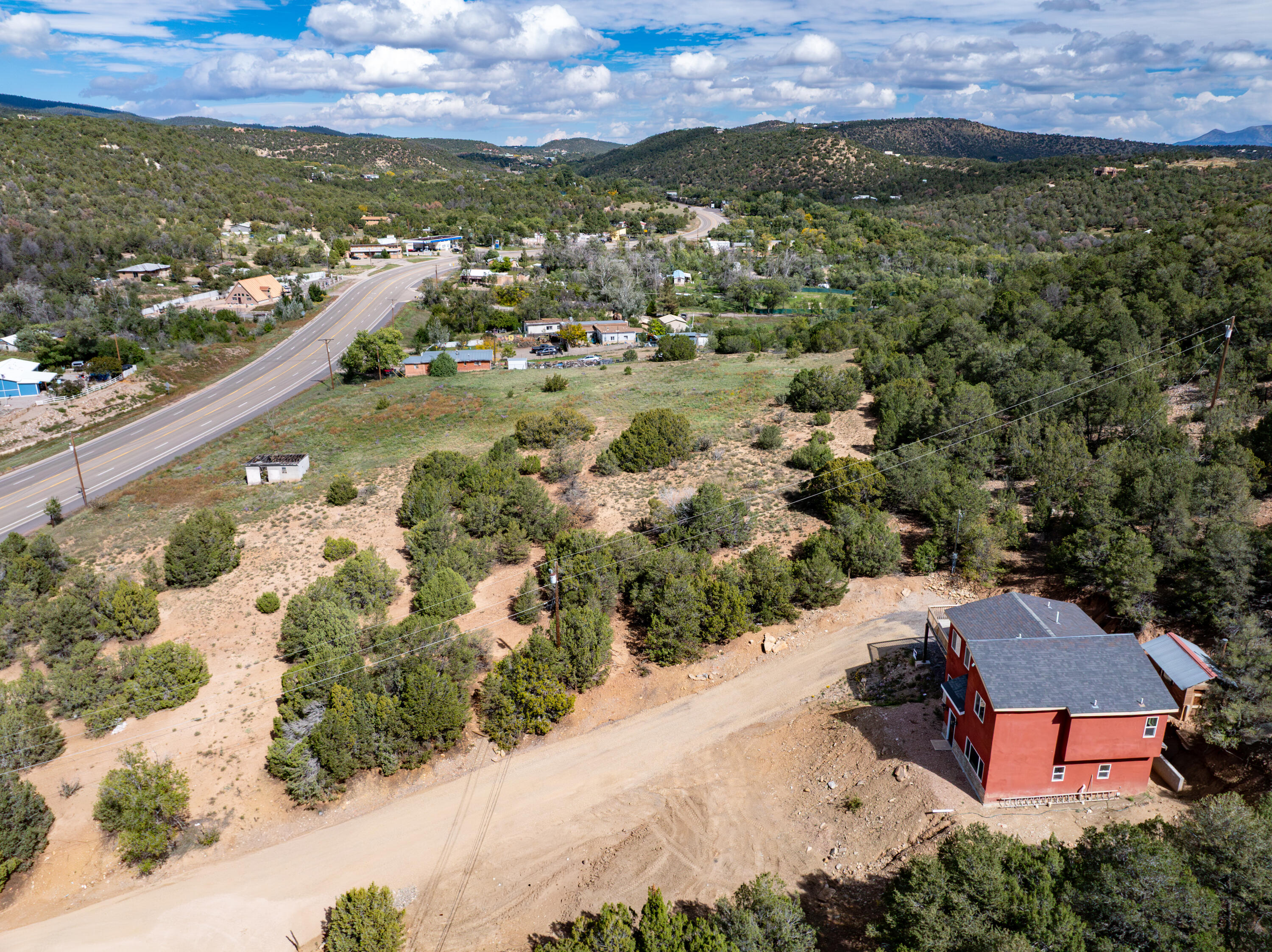Photo 4 — 7 Shasta Court