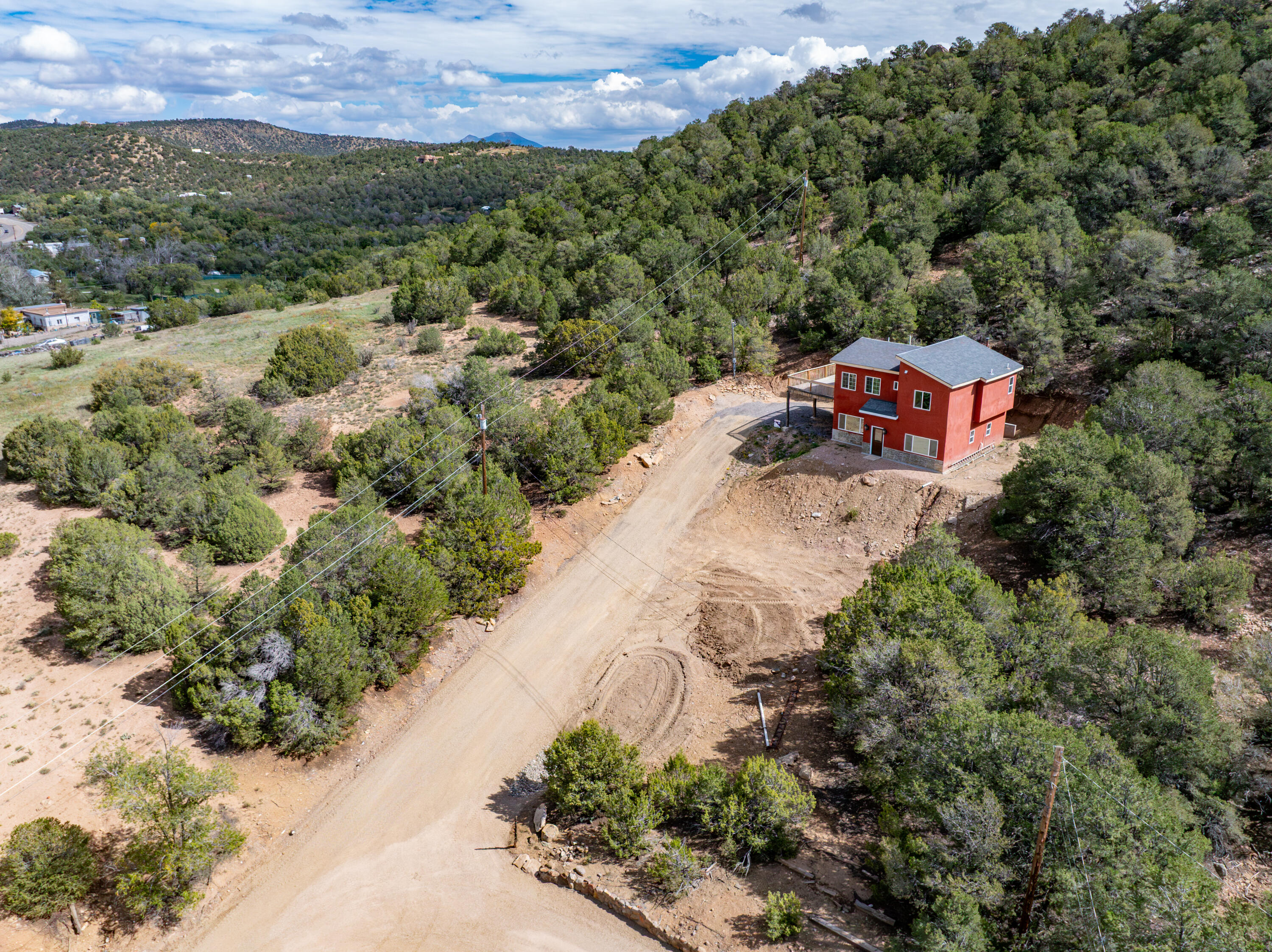 Photo 3 — 7 Shasta Court