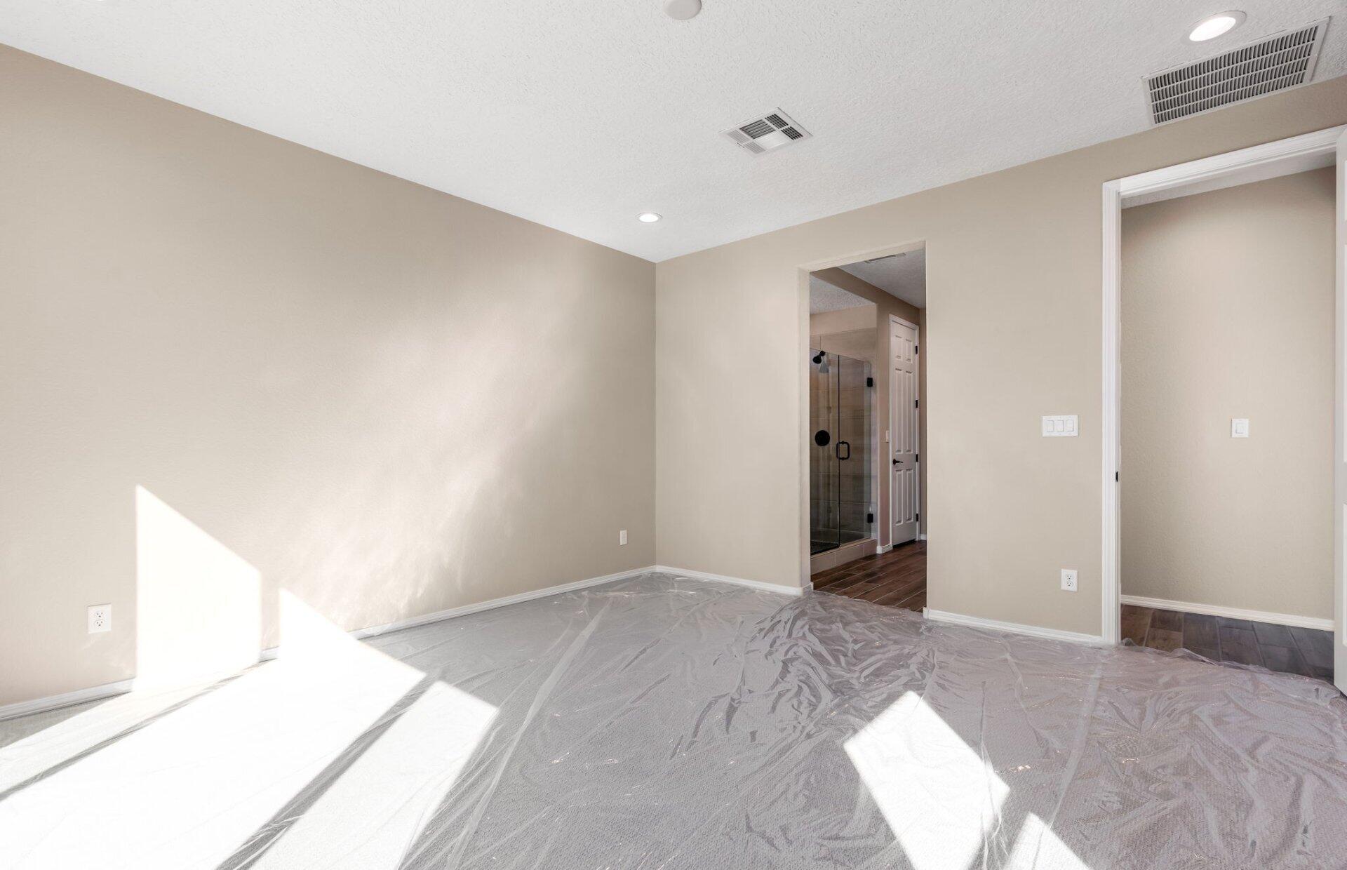Photo 11 — 3027 Malaquita Street SE