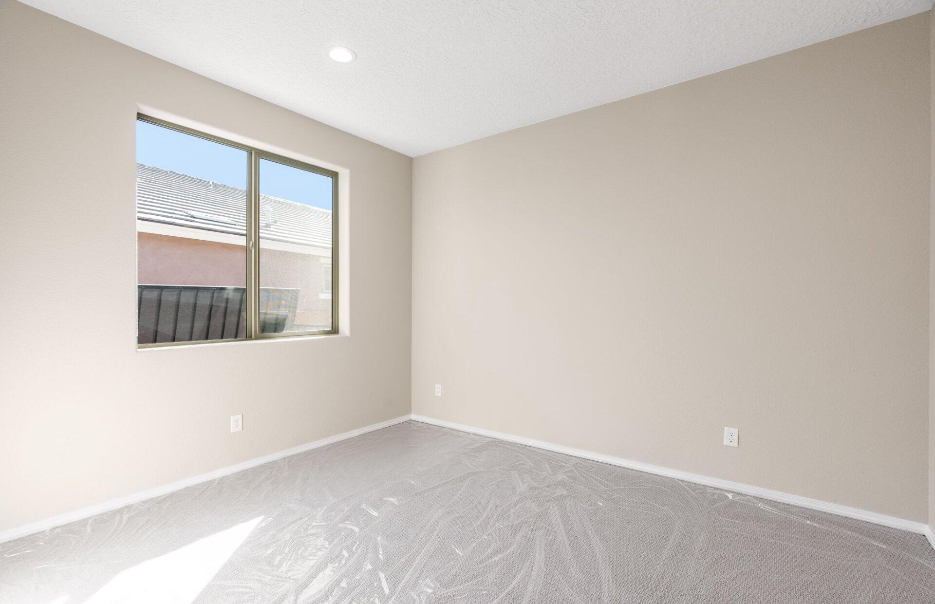 Photo 7 — 3027 Malaquita Street SE