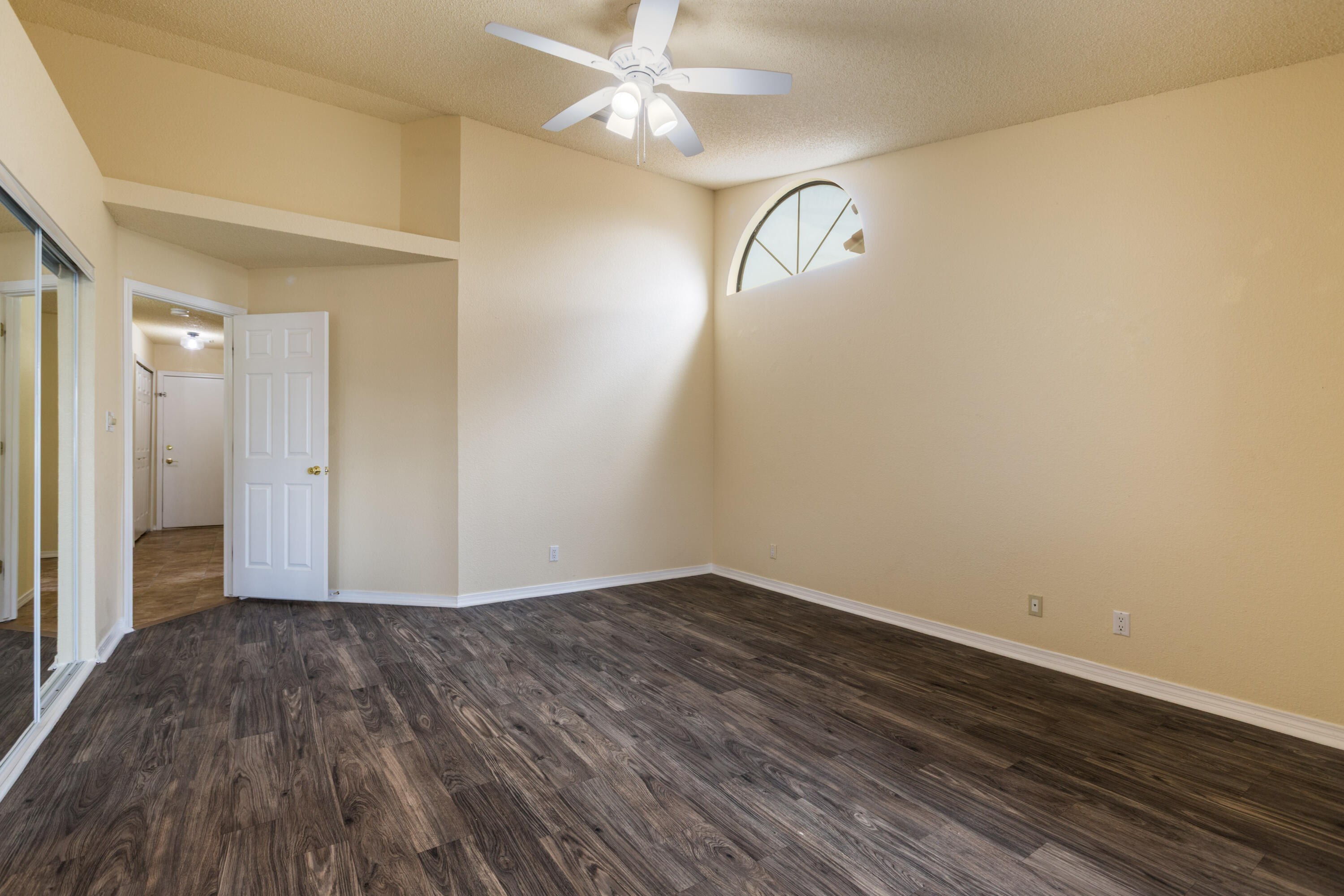 Photo 20 — 7715 Calhoun Drive NE