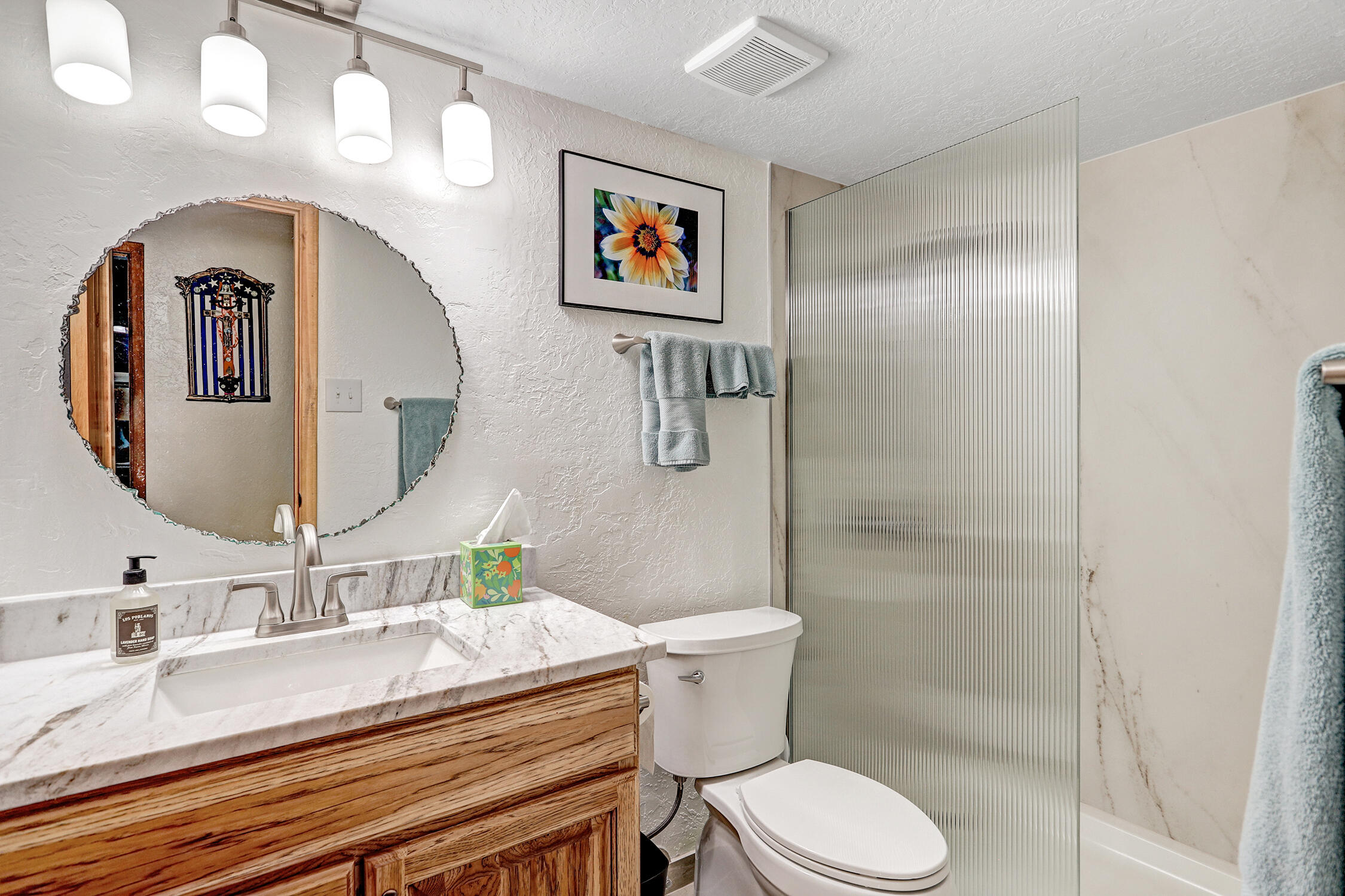 Photo 14 — 981 Antelope Avenue NE
