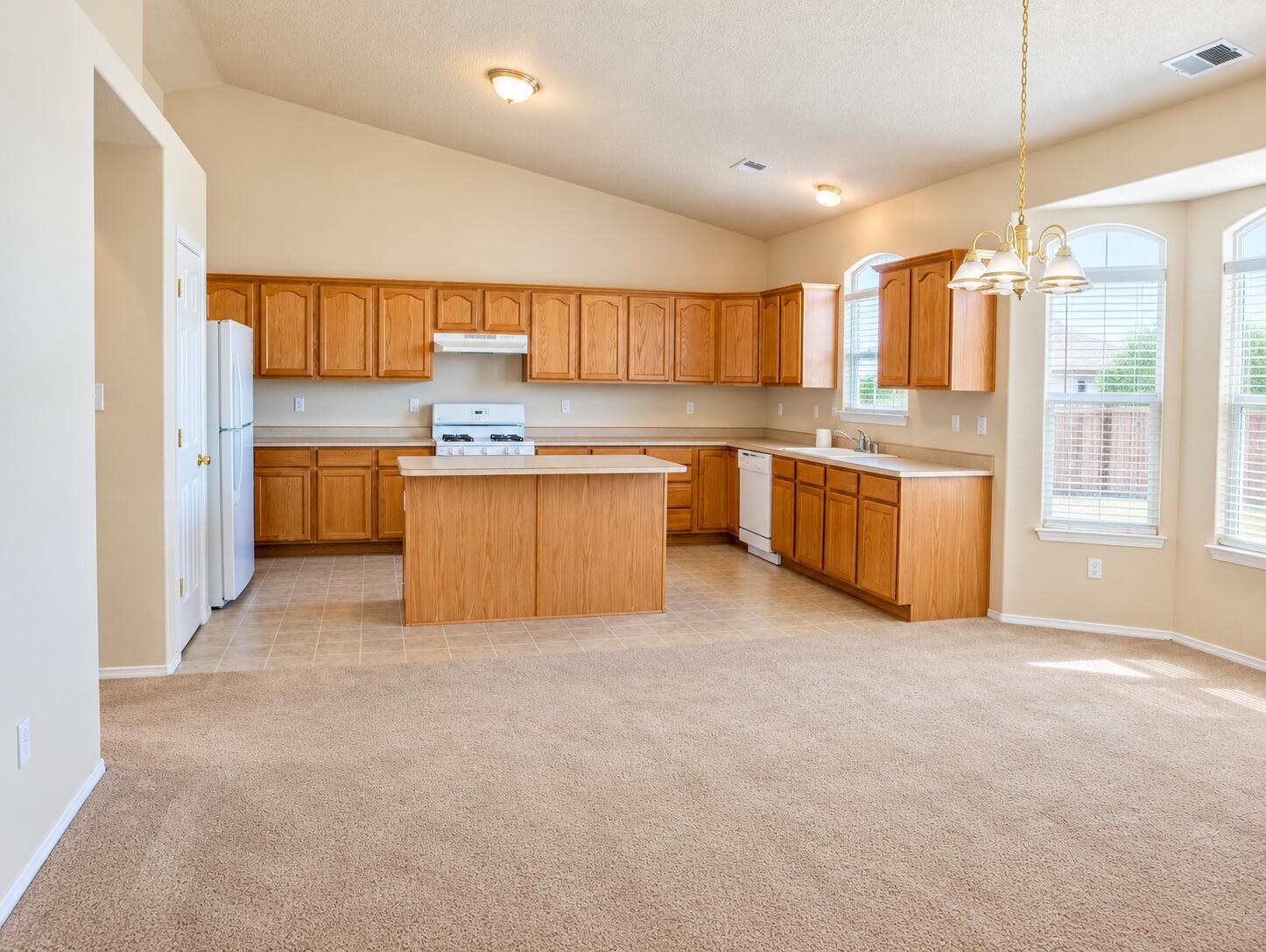 Photo 15 — 5520 Payson Court NW