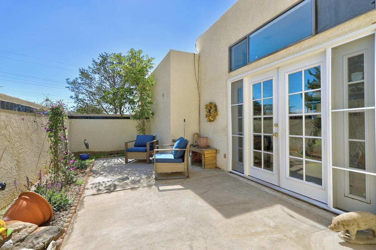 Photo 17 — 8420 Parrot Run Road NE