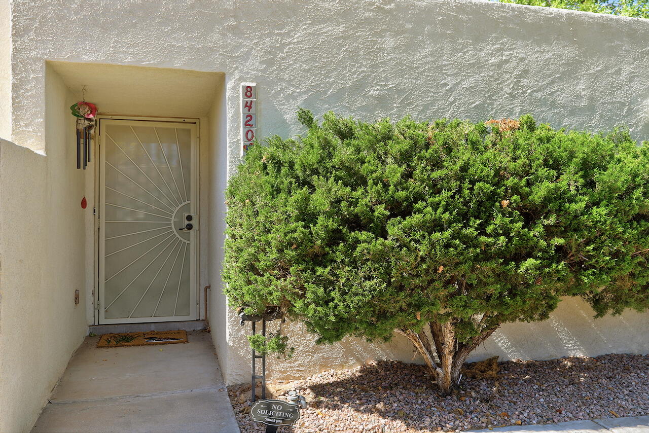 Photo 2 — 8420 Parrot Run Road NE